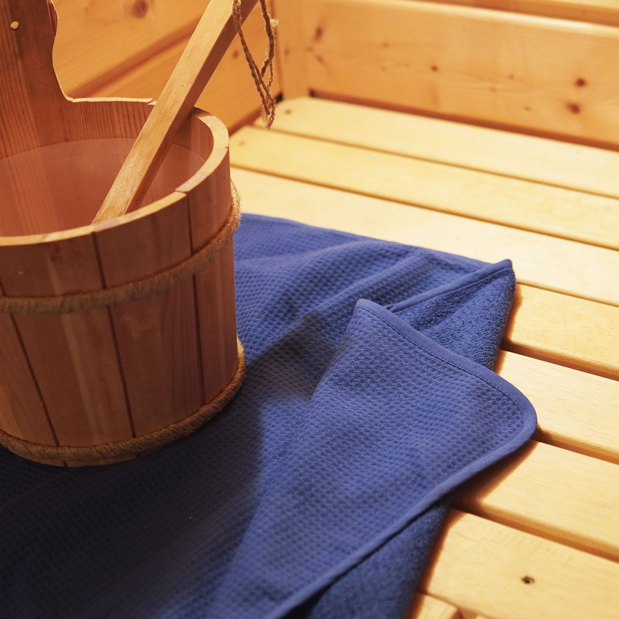 blanketino Handtuch Saunahandtuch aus 100% Baumwolle • 80×200 cm Azurblau