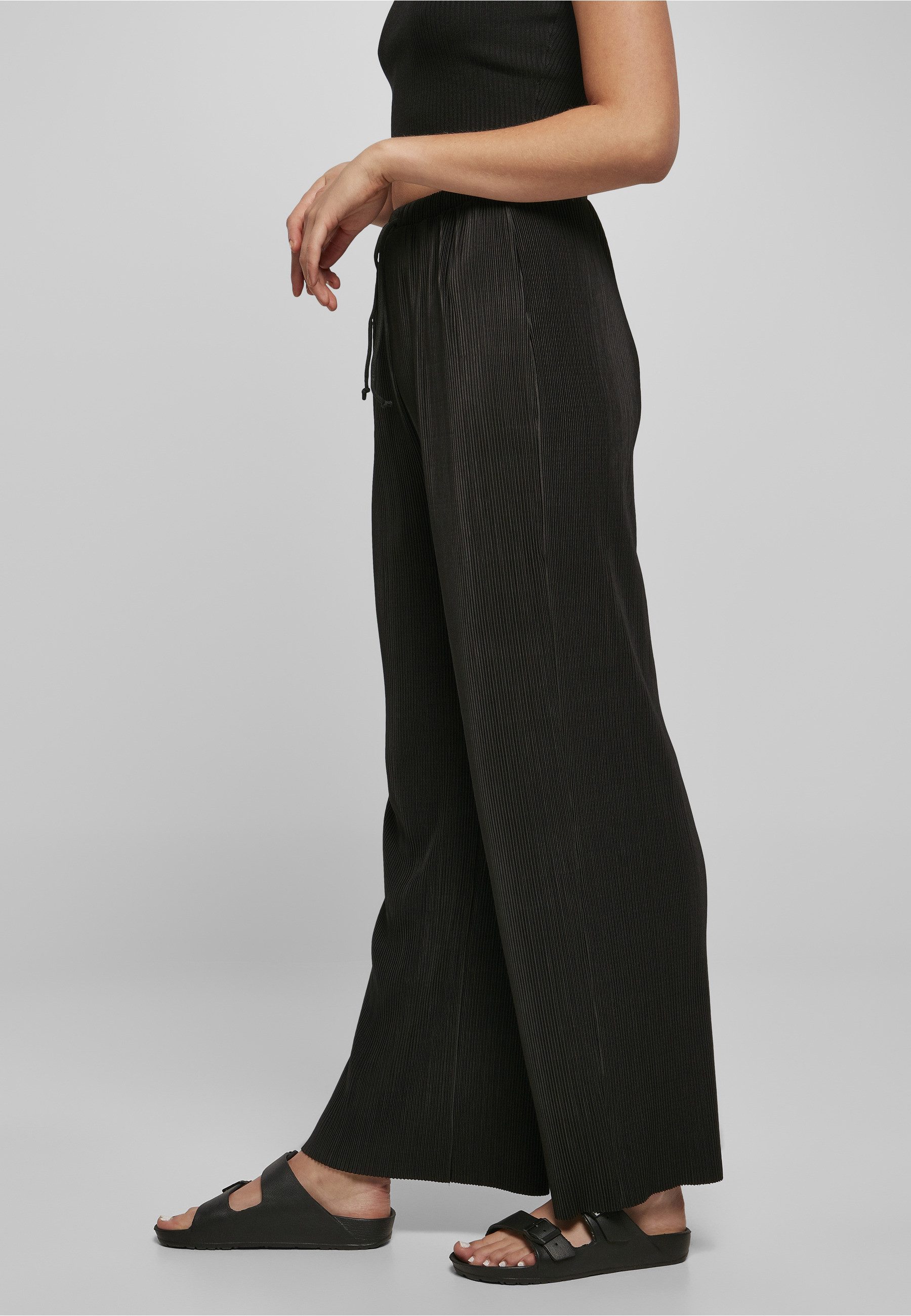 URBAN CLASSICS Stoffhose Urban Classics Damen Ladies Plisse Pants (1-tlg)