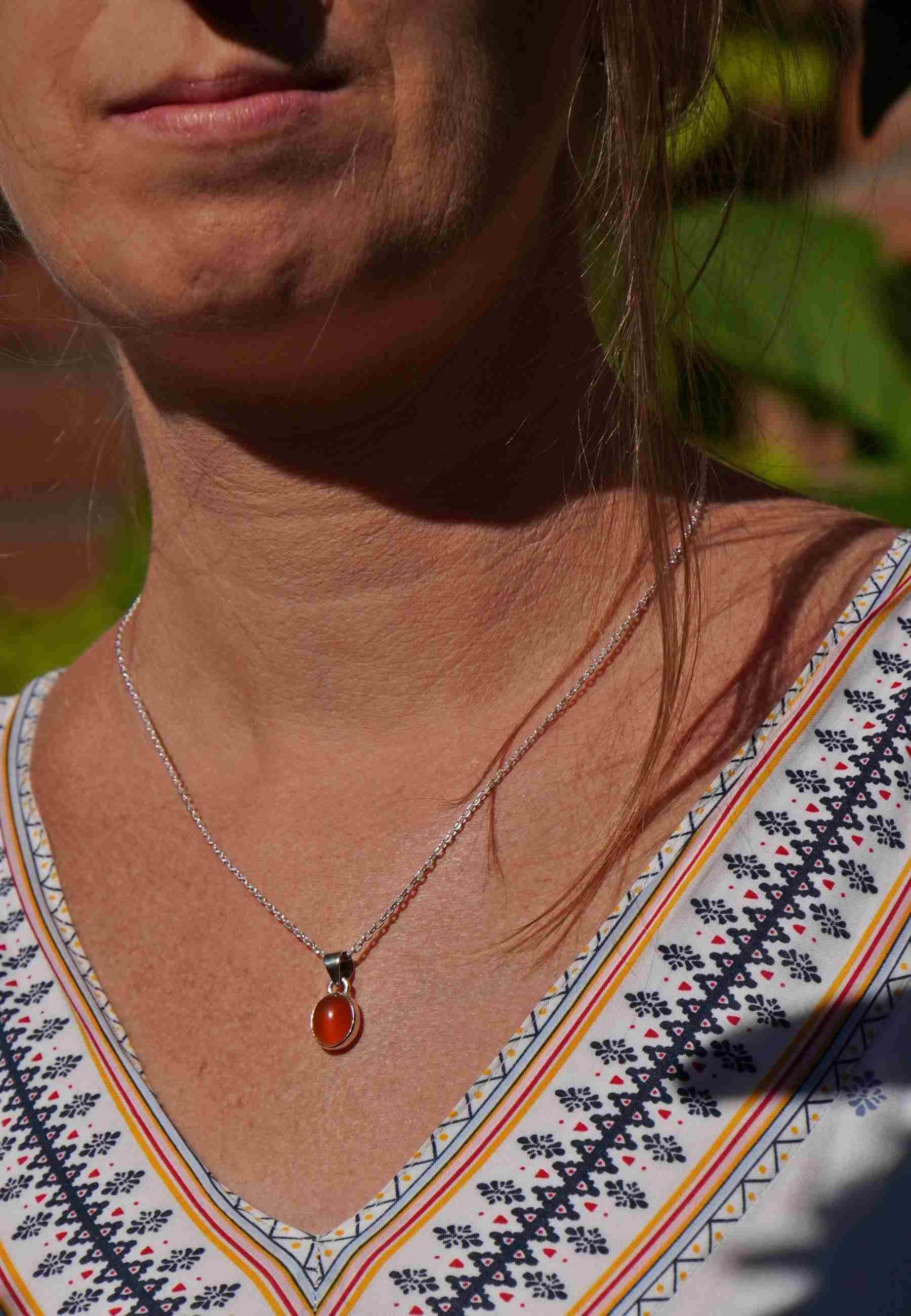 mantraroma Kette mit Anhänger SAMA oval günstig online kaufen