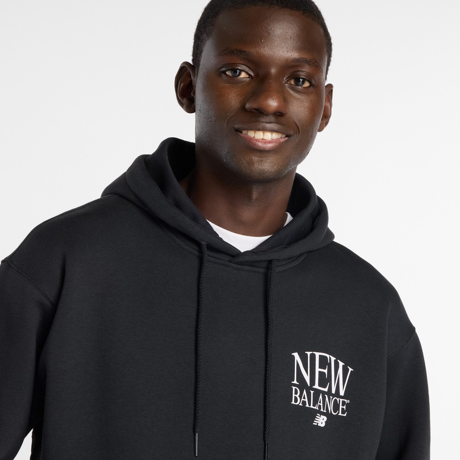 New Balance Kapuzensweatshirt mit Kordelzug, aus Baumwollmischung – Bild 4 von 5