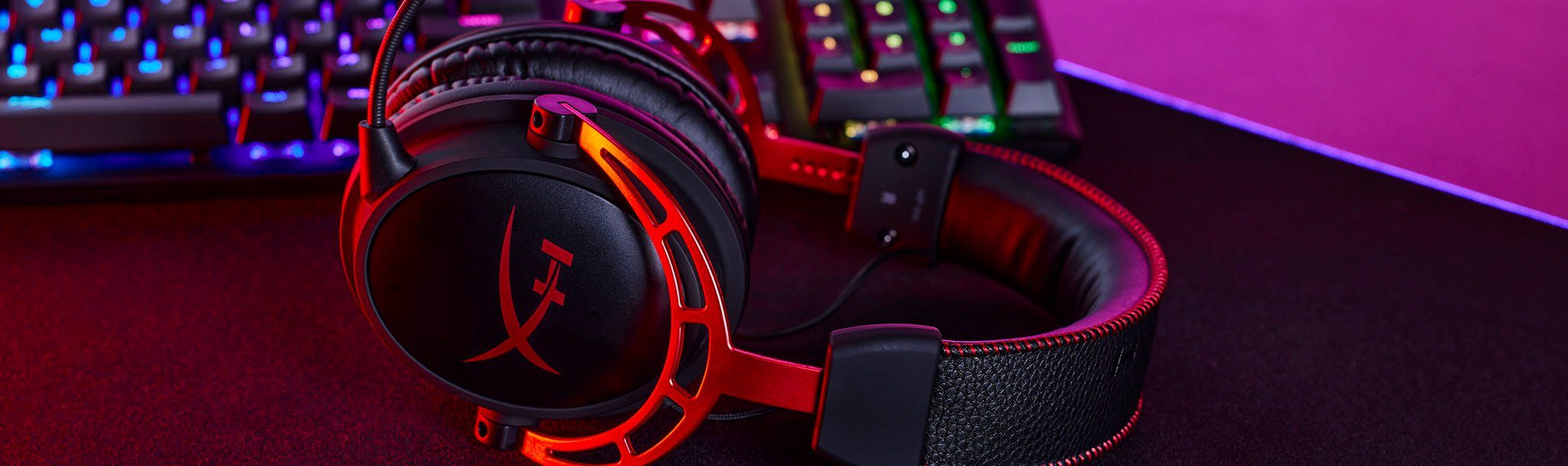 Cloud Mikrofon Gaming-Headset (LED Ladestandsanzeige, Wireless Rauschunterdrückung) HyperX abnehmbar, Alpha