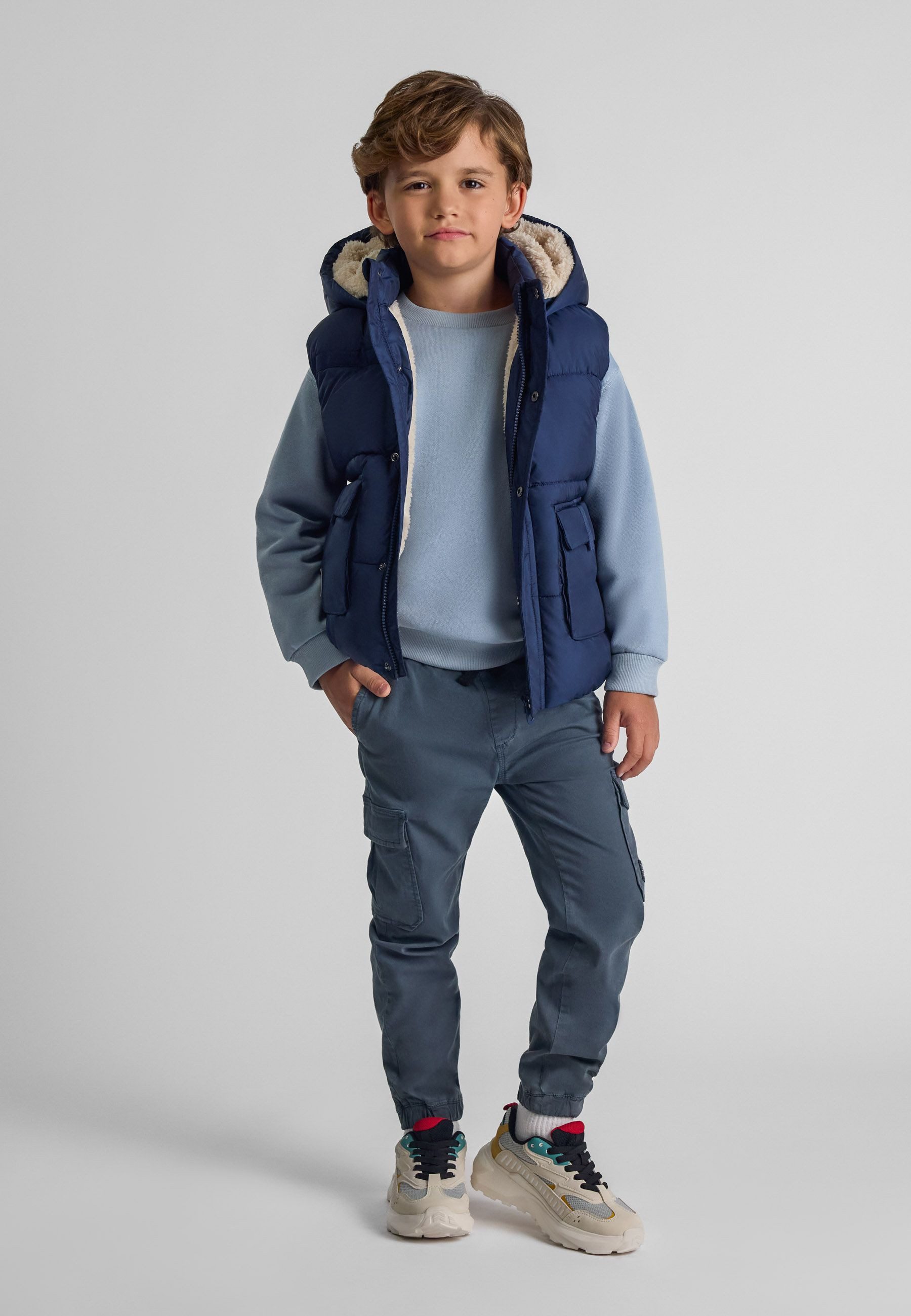 MINOTI Steppweste Tolle Weste mit Teddyfutter, Kapuze und Druckknopftaschen (9m-8y)