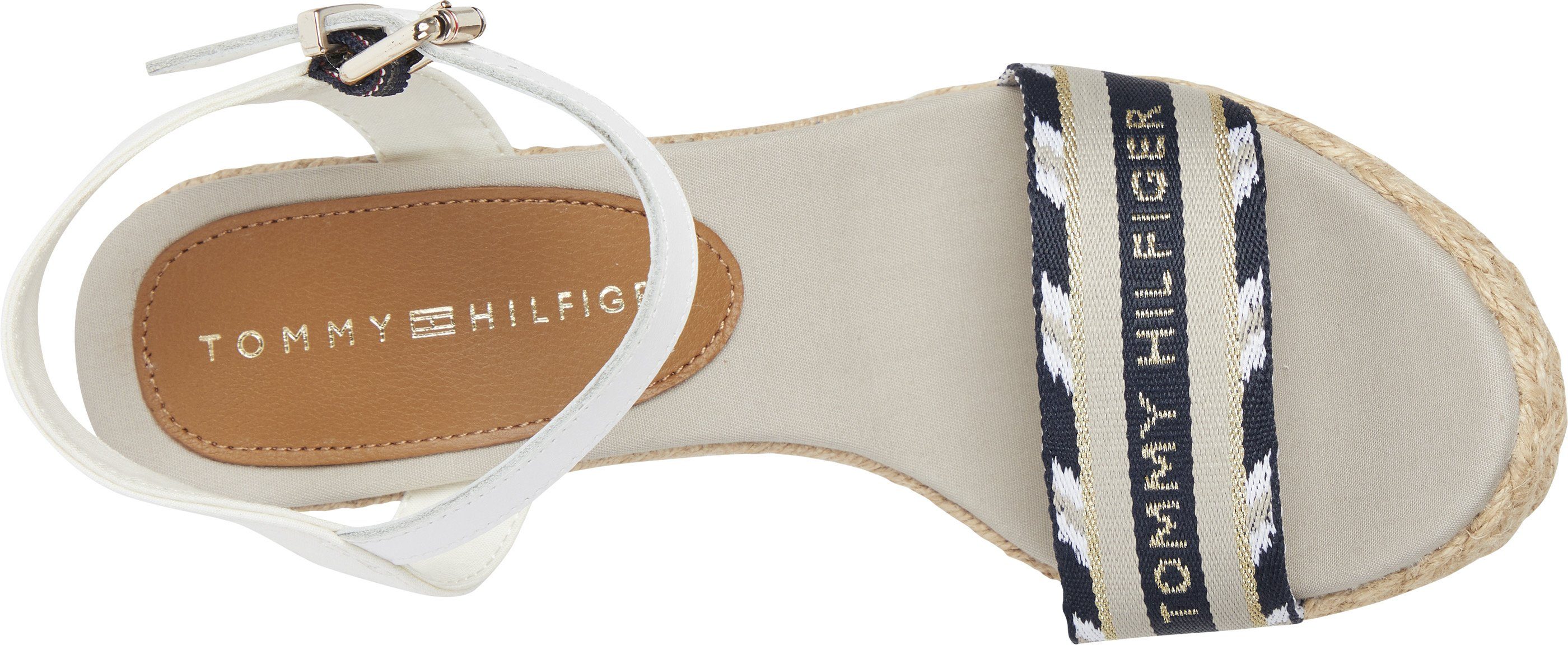 Tommy Hilfiger CORPORATE WEBBING Logoschriftzug High-Heel-Sandalette mit ecru HIGH WEDGE