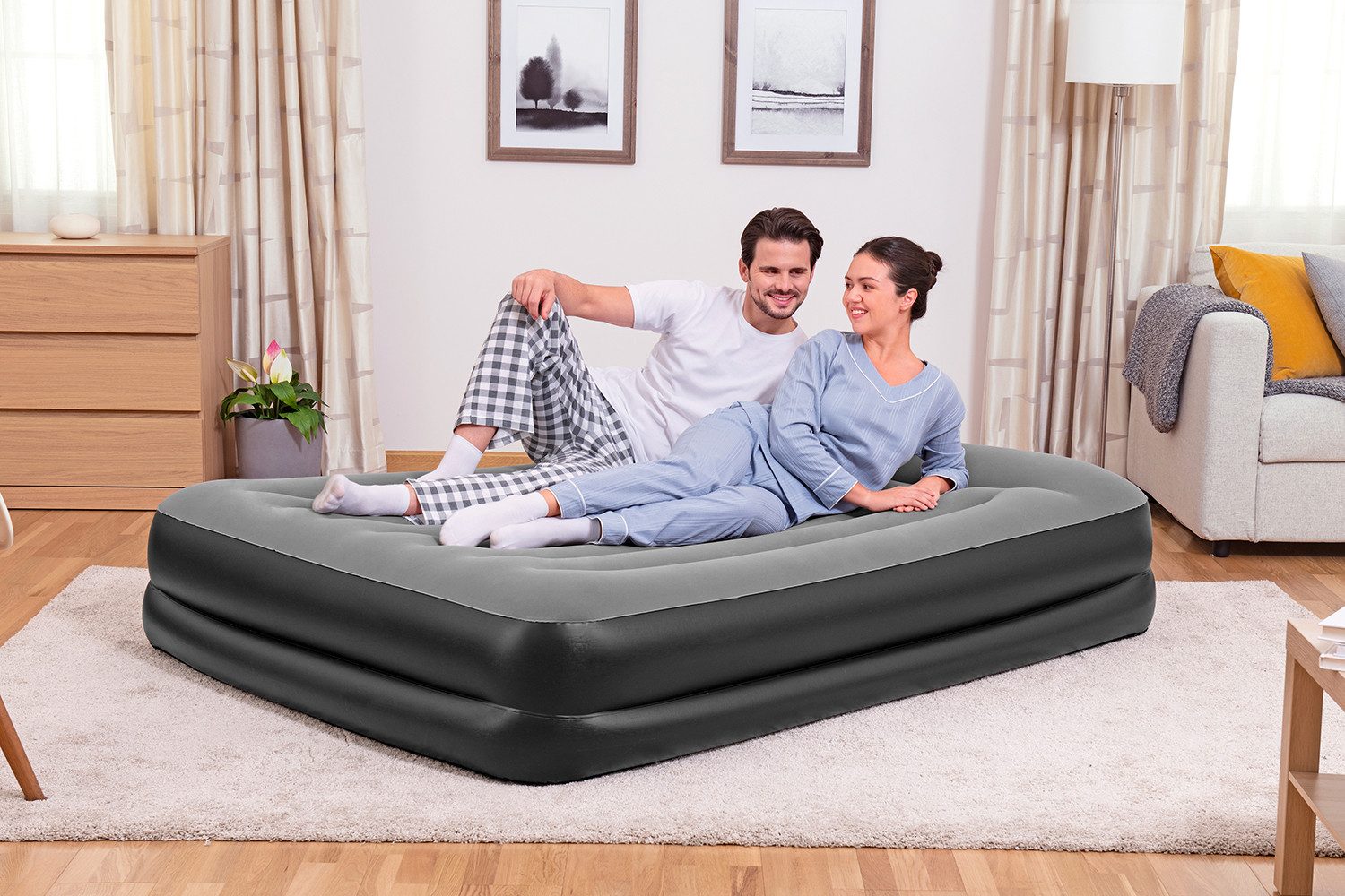 Bestway Luftbett TriTech® 203 x 152 x 46 cm, (Packung, 1-tlg., Integrierte Elektropumpe, Für 2 Personen), Ideal für den Innengebrauch