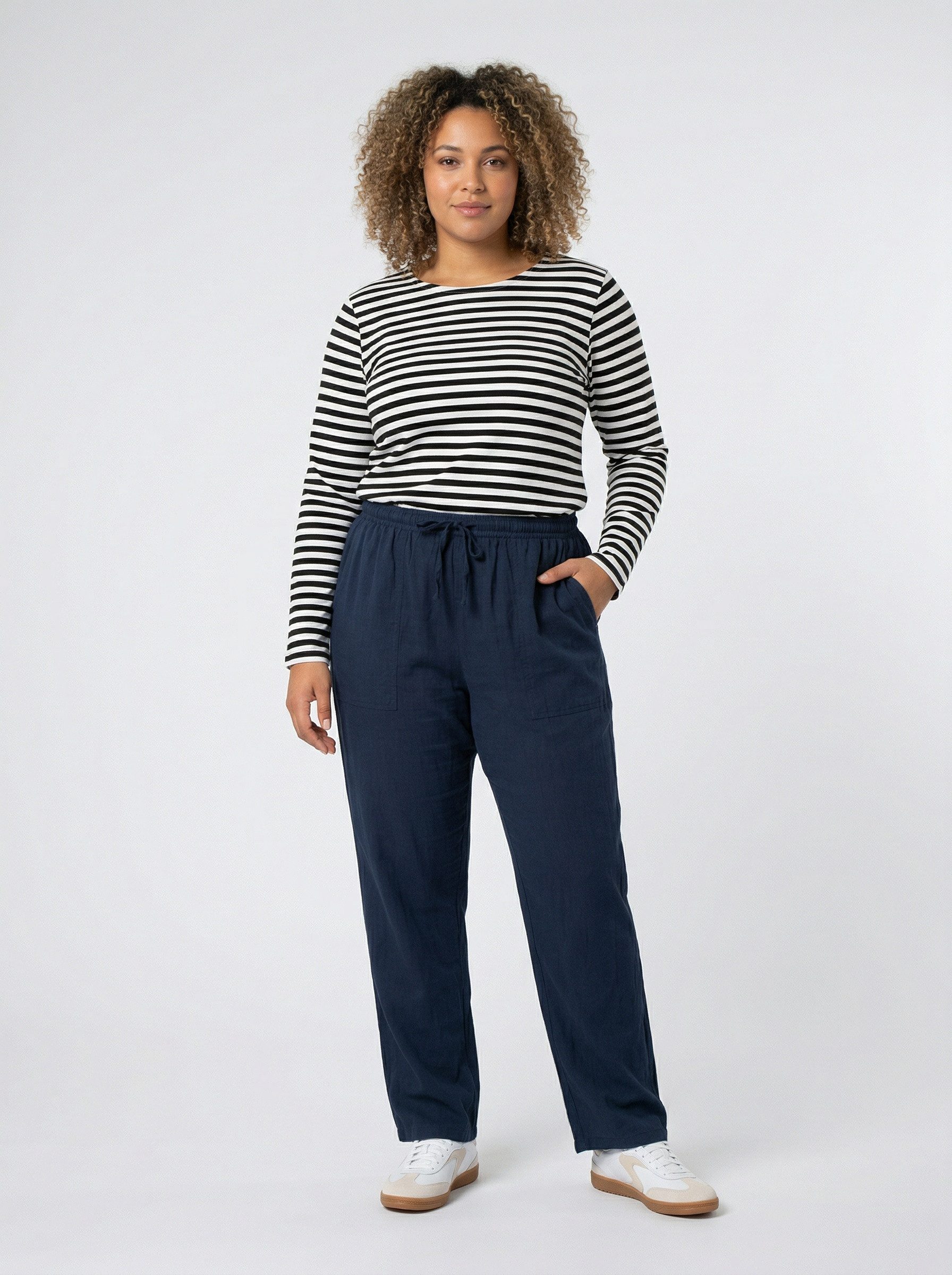 Zum Outfit 8