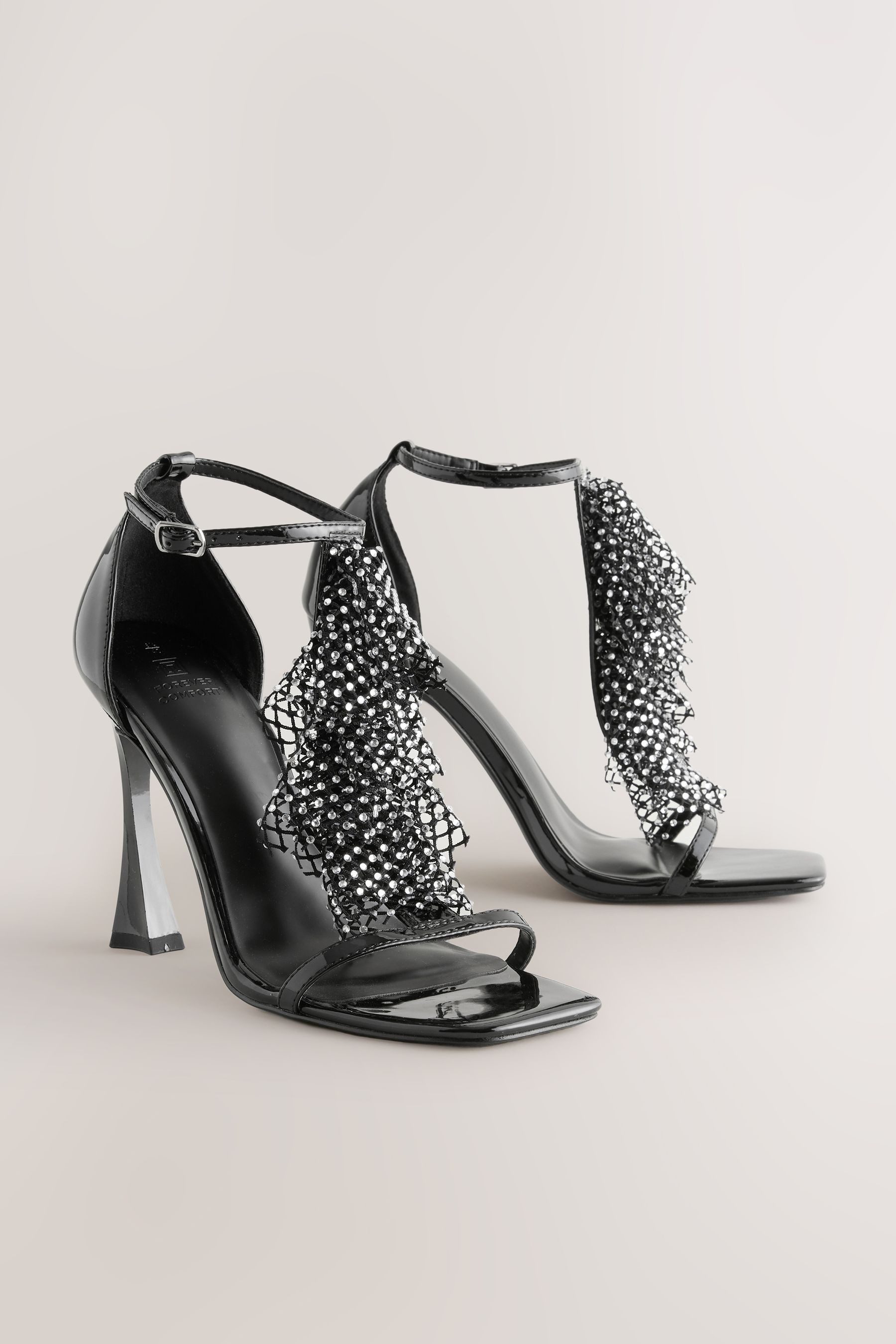 Next Forever Comfort® T-Steg-Sandaletten, Fransen High-Heel-Pumps günstig online kaufen