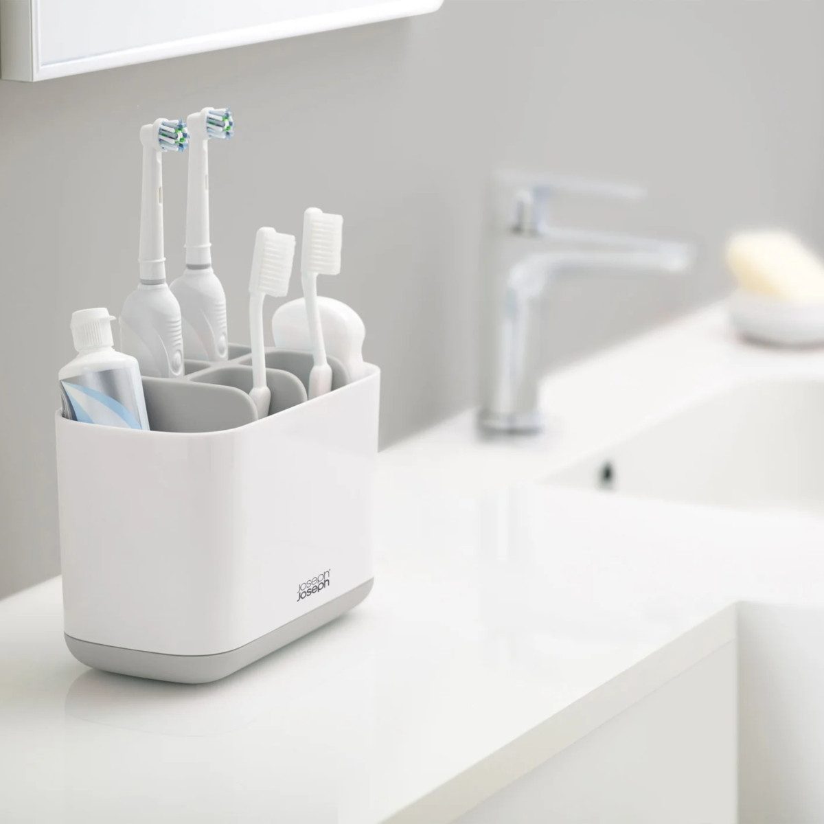 Joseph Joseph Zahnputzbecher Zahnbürstenhalter EasyStore grau-weiß, groß günstig online kaufen