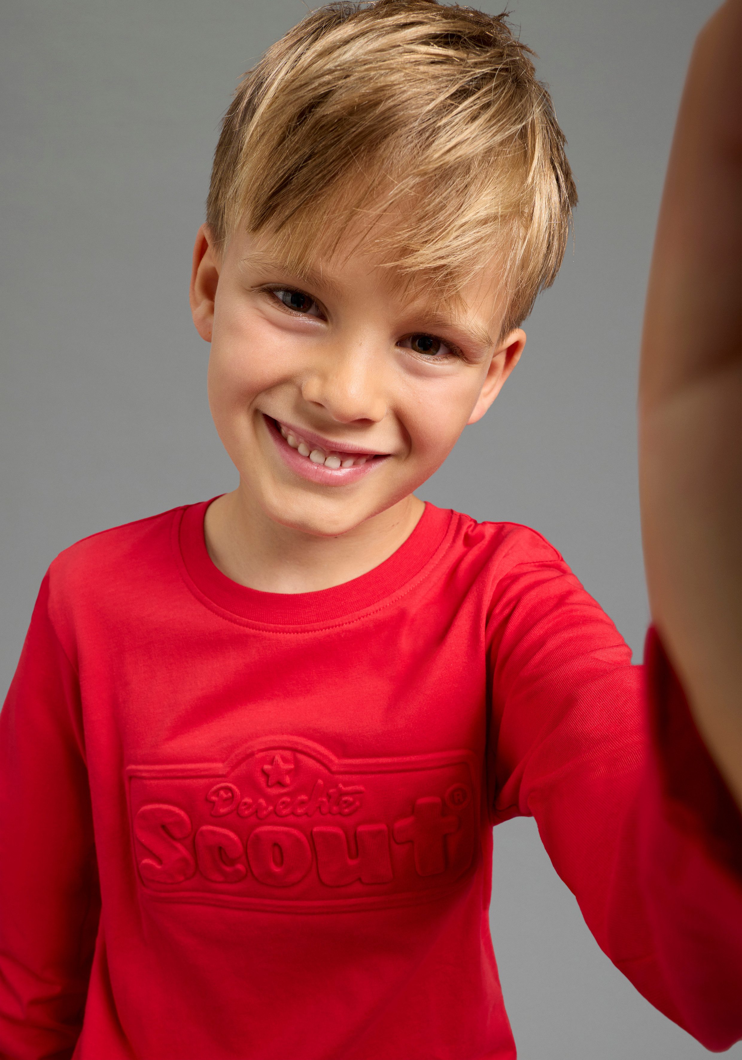 Scout Langarmshirt SCOUT Prägedruck, Logoprint Shirt mit coolem SCOUT 3D-Druck
