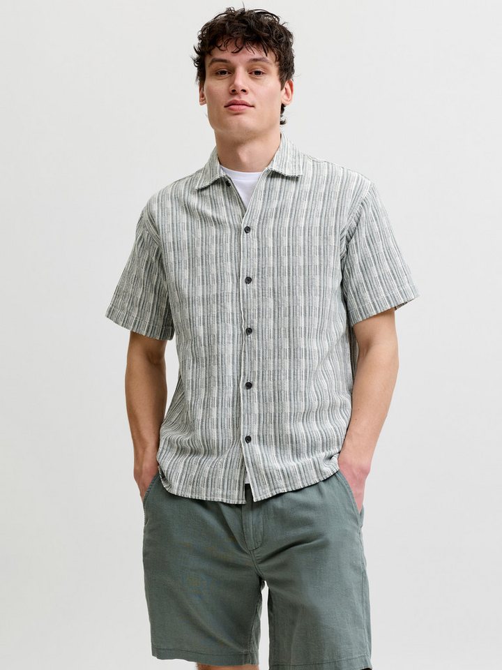 Jack & Jones Kurzarmhemd JPRBLUTIAGO STRUCTURE SS RESORT SHIRT SN Baumwolle, locker geschnitten