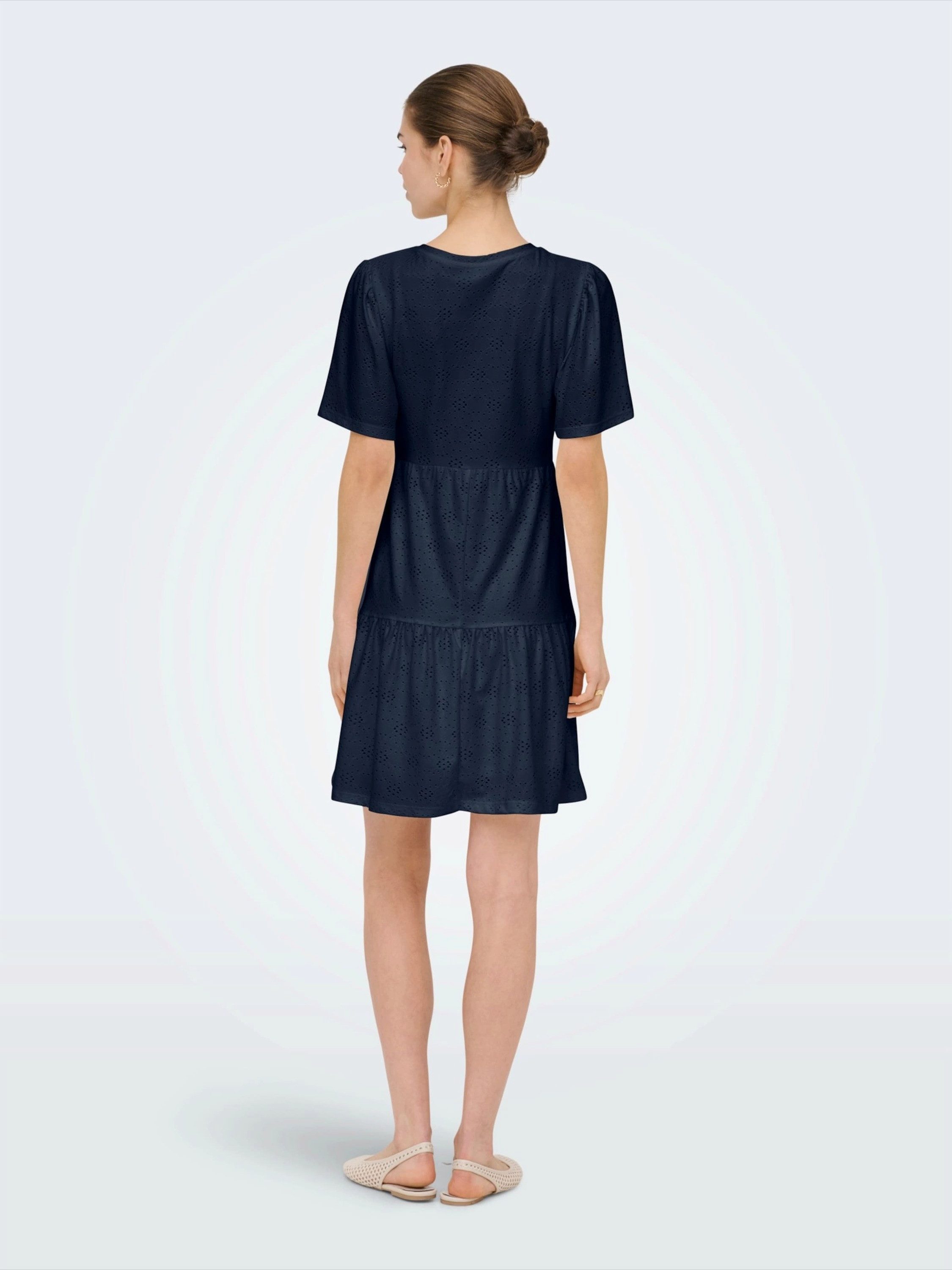 ONLY Minikleid ONLSmilla (1-tlg) Lochmuster – Bild 2 von 4
