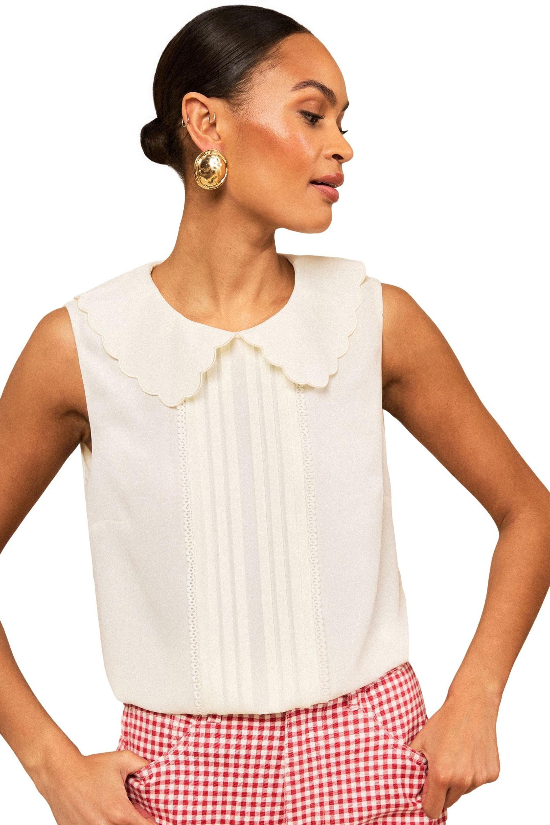 Love & Roses Blusentop Love & Roses ärmellose Bluse mit Kragen (1-tlg)