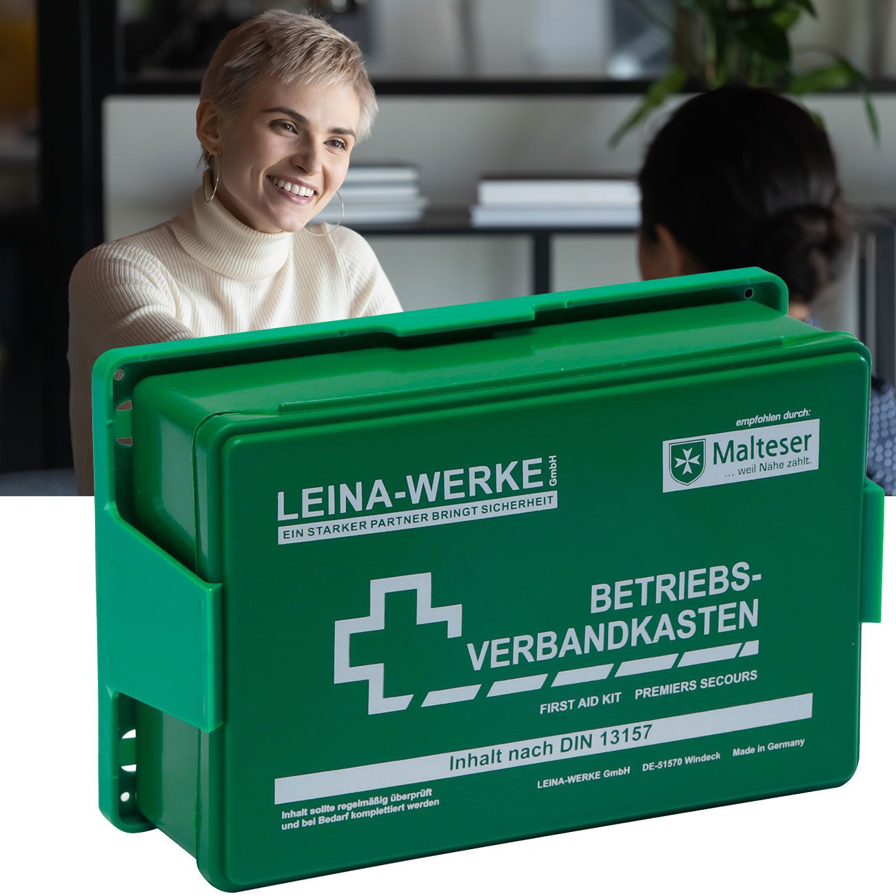 Leina-Werke Erste-Hilfe-Set Betriebsverbandkasten DIN 13157 grün, Erste-Hilfe-Koffer Komplettset, mit umlaufender Gummidichtung, bruchsicher, 25,5 x 16,6 x 8,0 cm