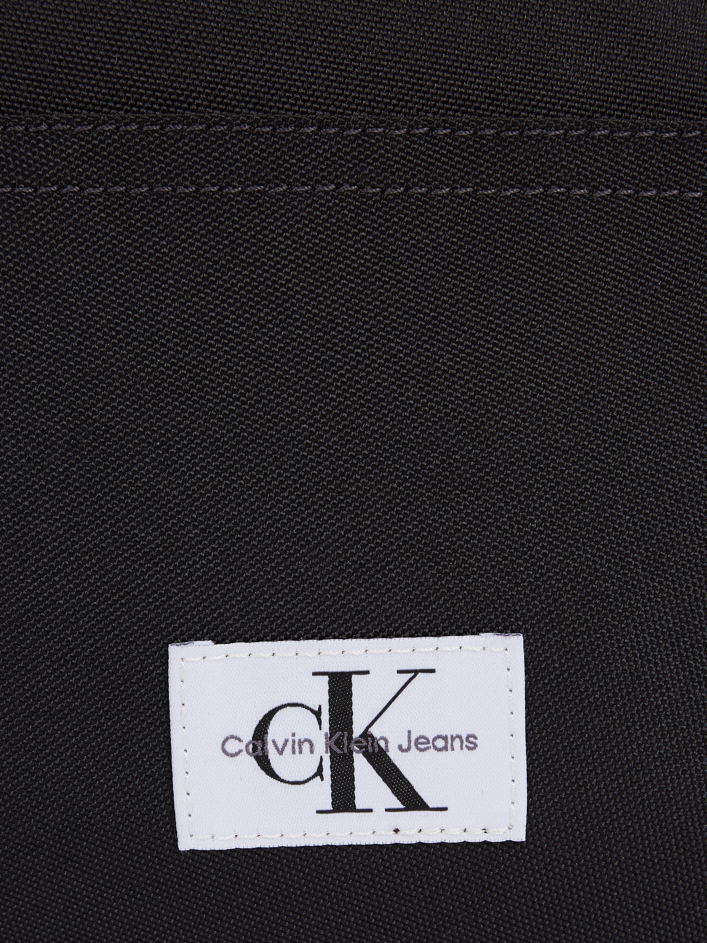 Calvin Klein Jeans CAMPUS dezentem Cityrucksack schwarz in ESSENTIALS BP40 Design SPORT W