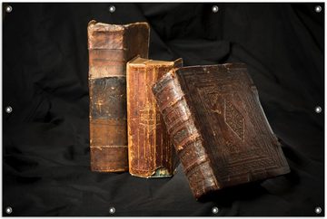 Wallario Sichtschutzzaunmatten Alte Bücher mit abgenutztem Einband