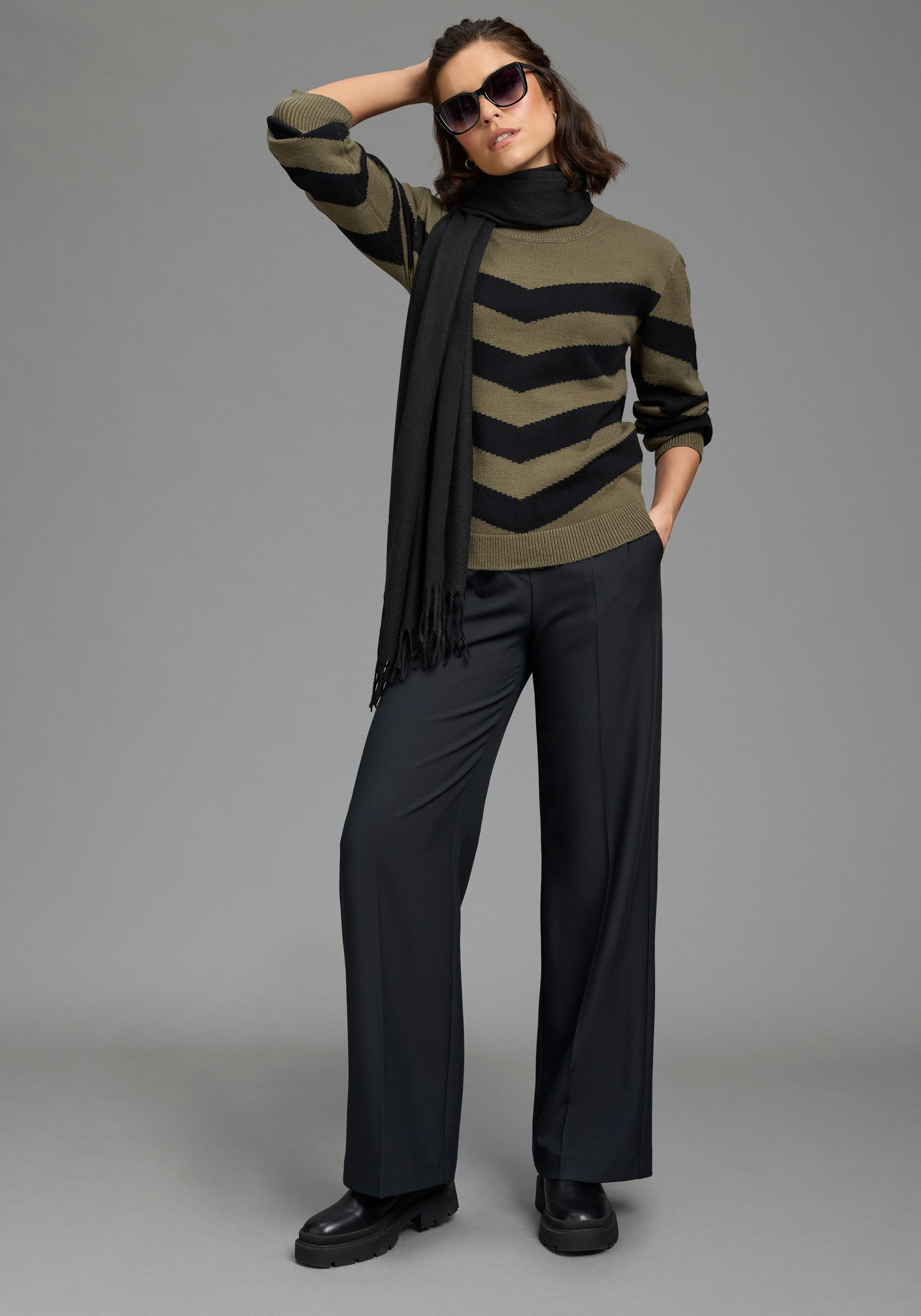Zum Outfit 9