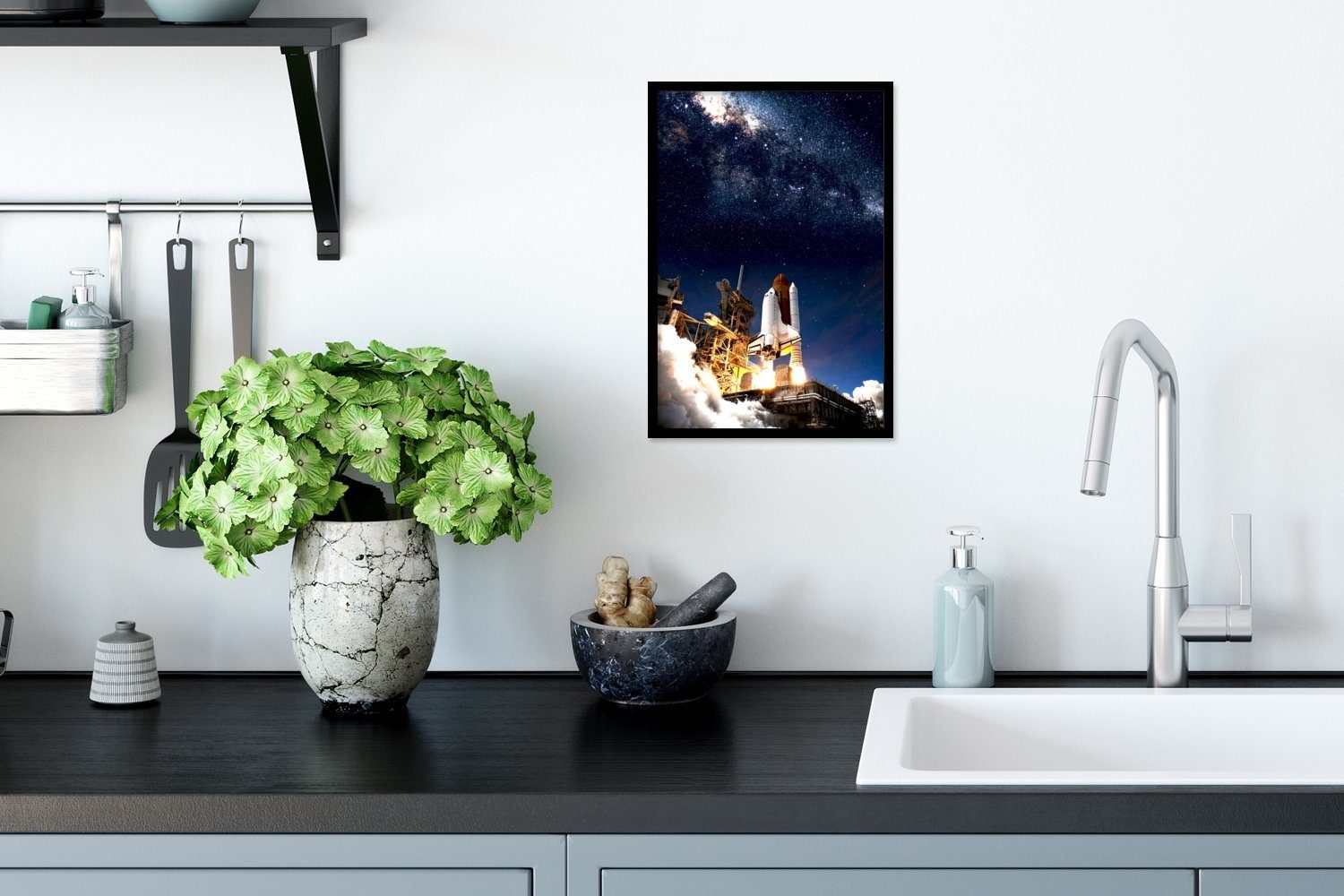 Sterne Bilder, Weltraum Rakete, - Gerahmtes - Bilderrahmen MuchoWow Poster Wandposter, Schwarzem Wanddeko, (1 St), Poster,