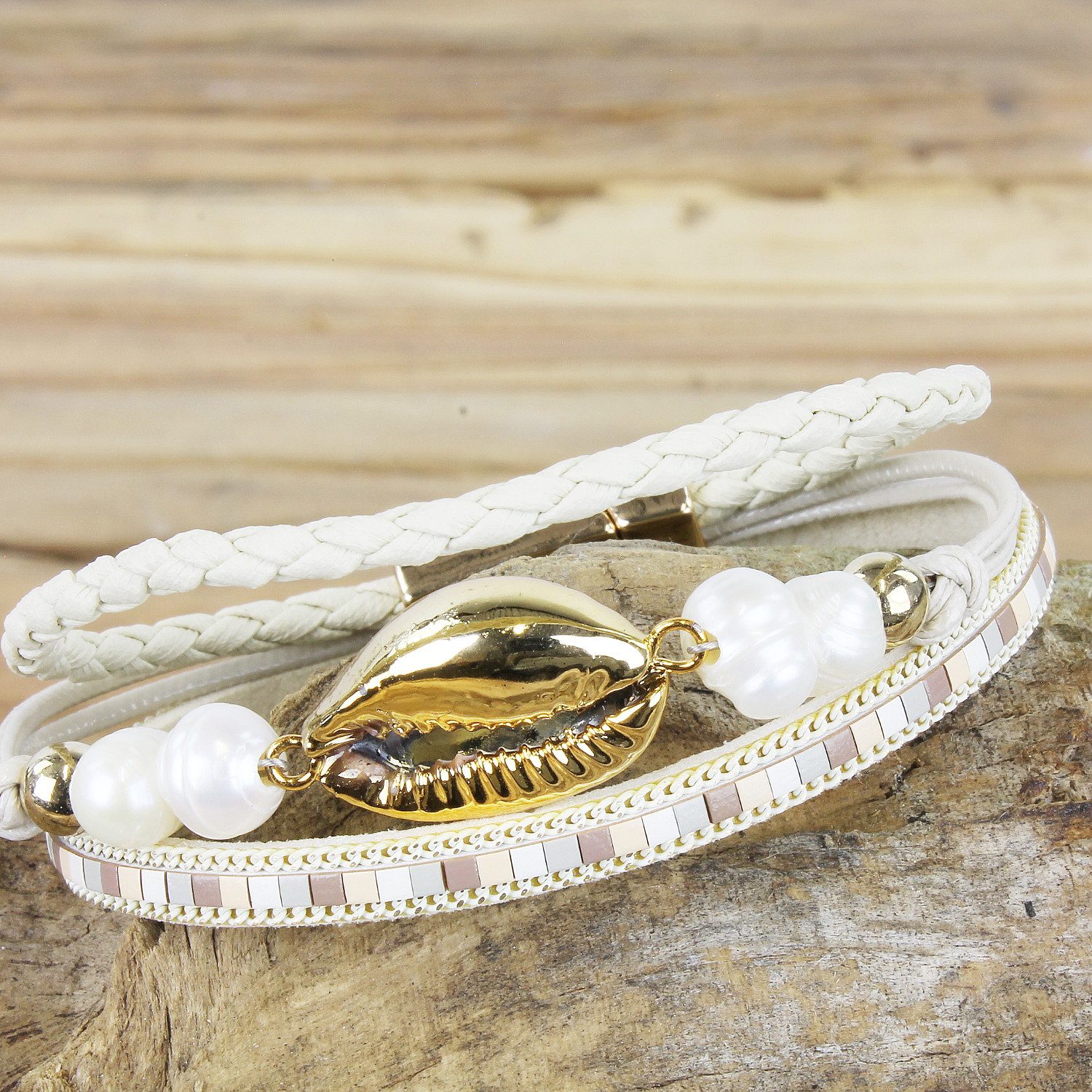 KARMA Lederarmband Armband mehrreihig Gold Beige günstig online kaufen