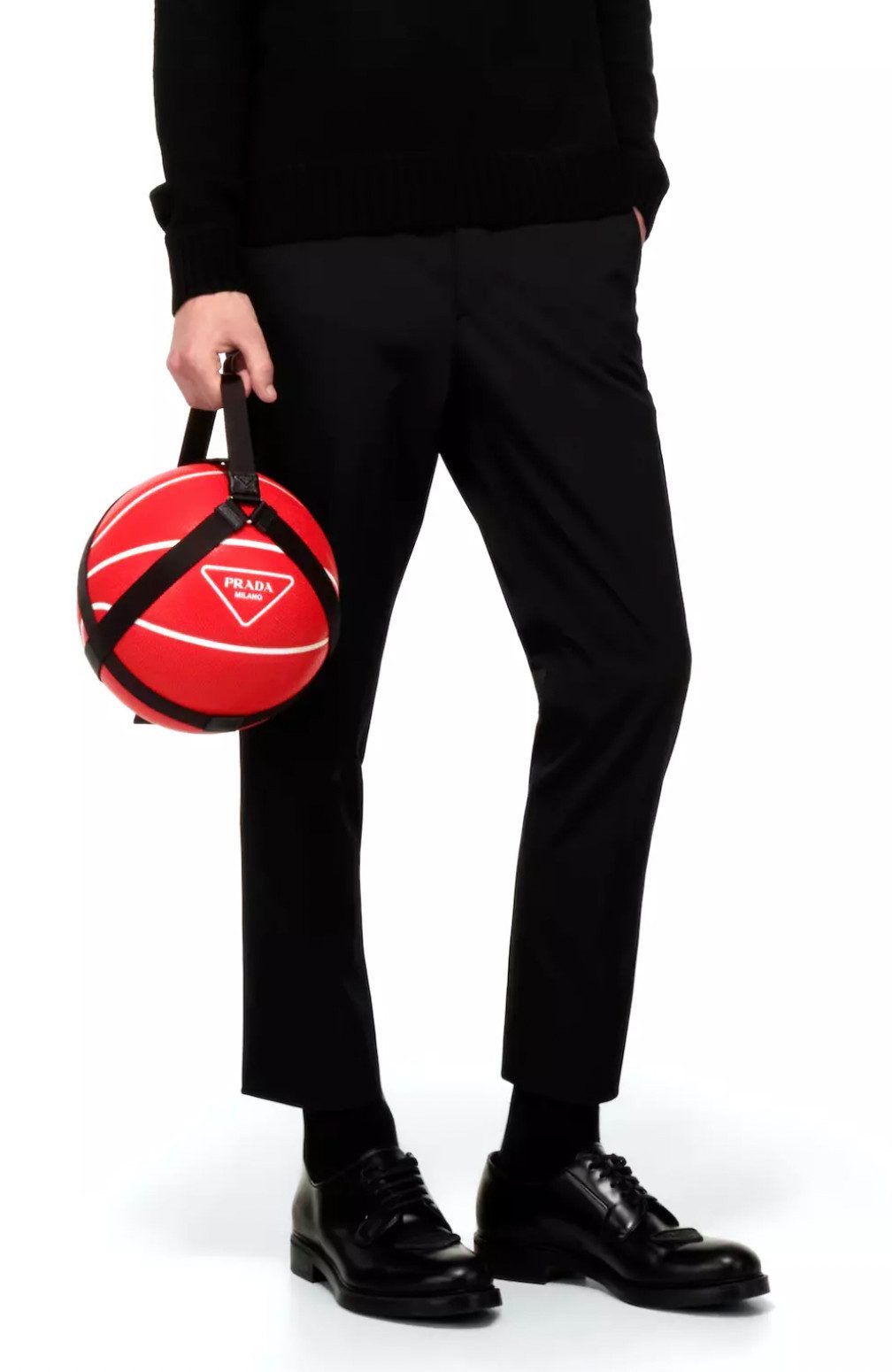 PRADA Basketball mit Trageriemen Collector's item Statement Sammelstück, Abnehmbare Nylon-Trageriemen mit Saffiano-Lederbesatz