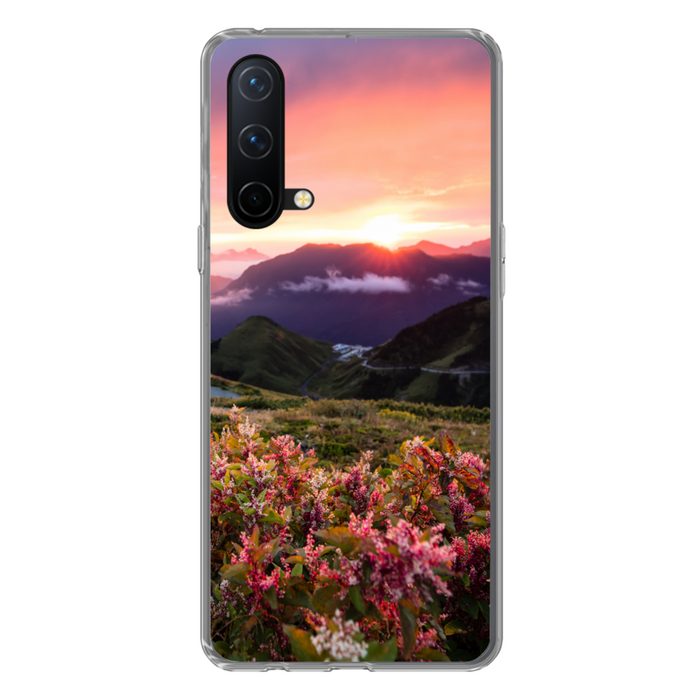 MuchoWow Handyhülle Blumen - Berge - Landschaft - Nacht - Himmel - Rosa Phone Case Handyhülle OnePlus Nord CE 5G Silikon Schutzhülle