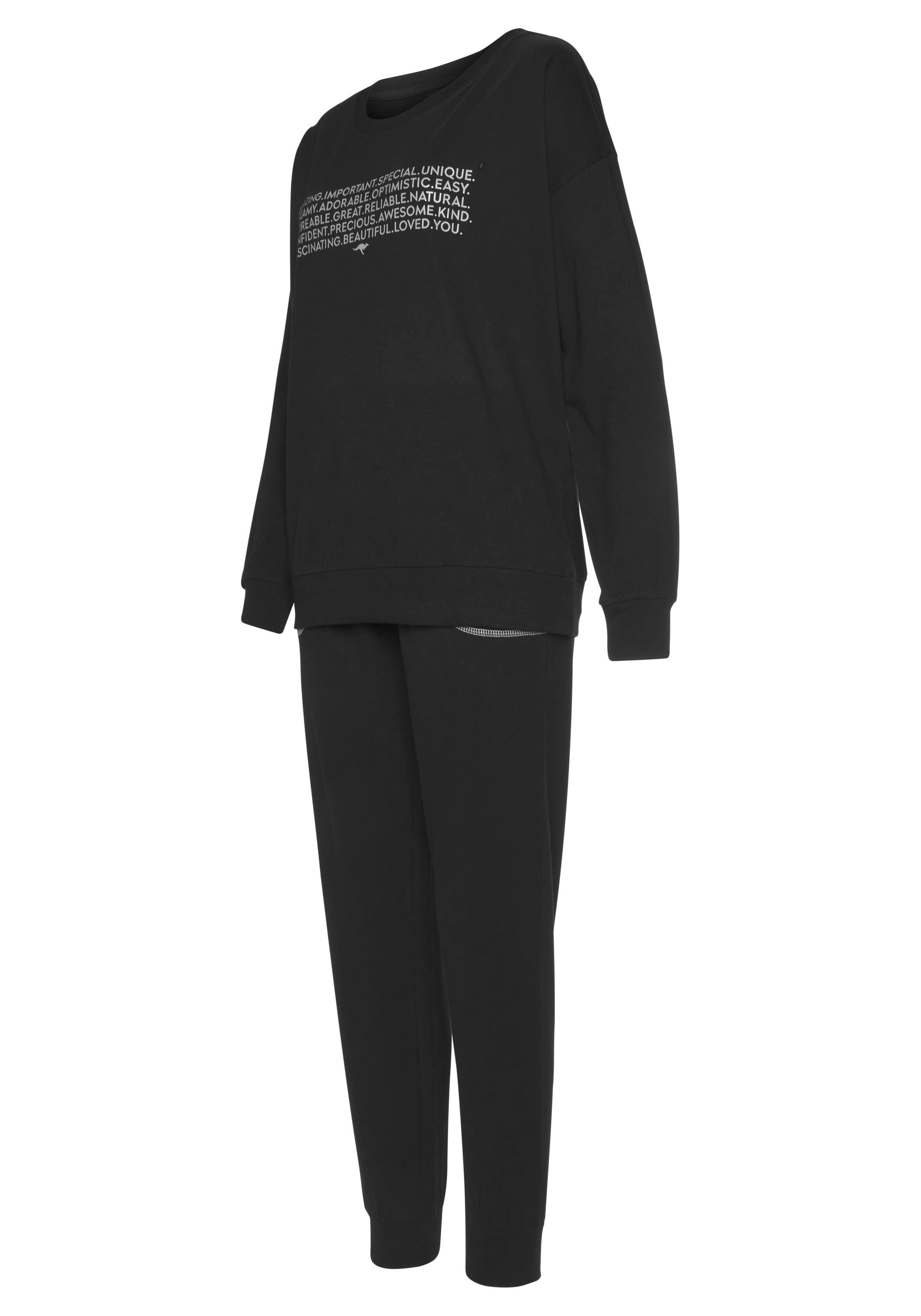 KangaROOS Pyjama (2 tlg., mit Slogan-Frontdruck schwarz Stück) 1