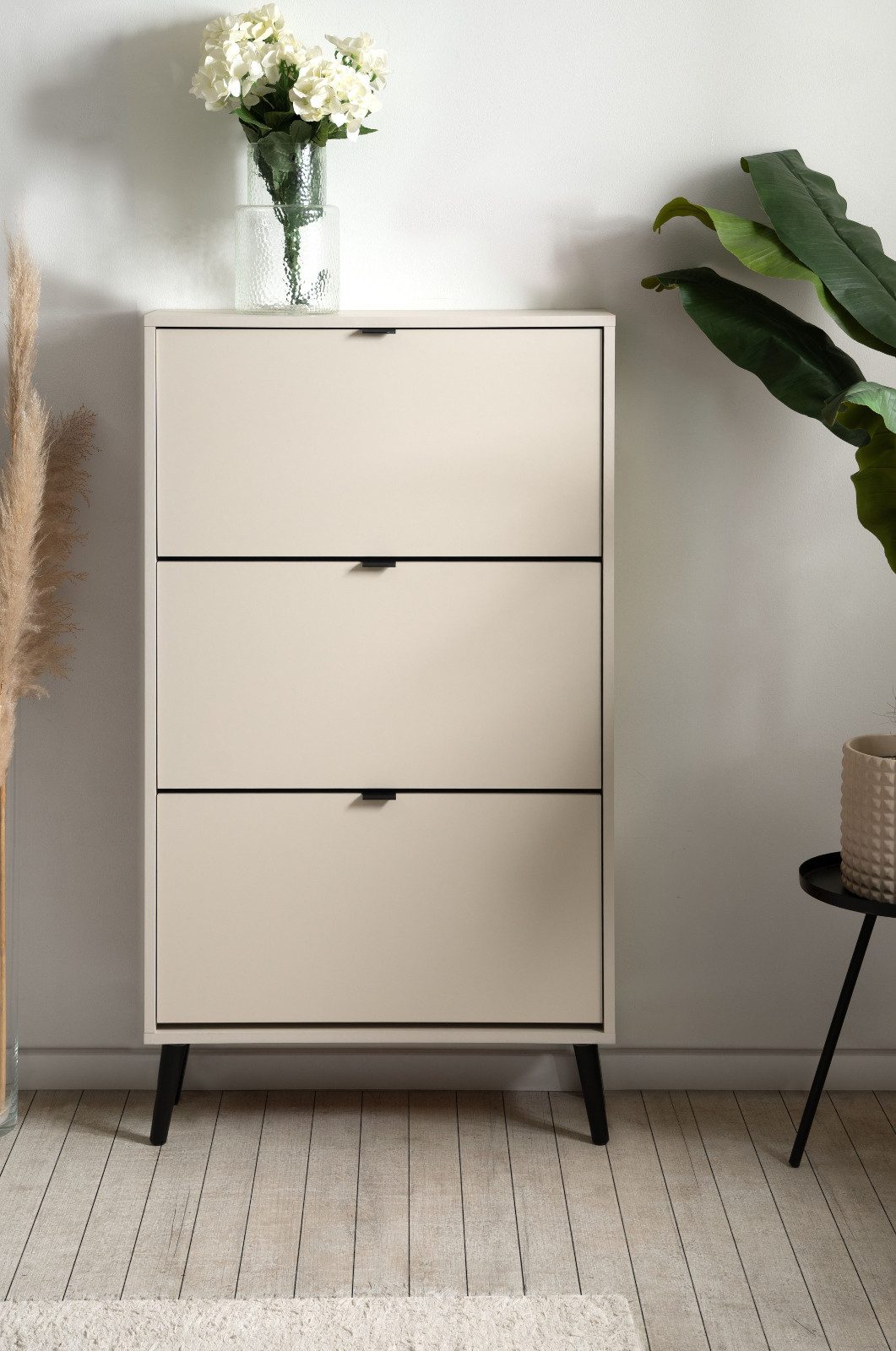 Furn.Design Schuhkipper Aldan (Schuhschrank in Samt, 70 x 125 cm), mit 3 Klappen / 6 Schuhfächer – Bild 5 von 5