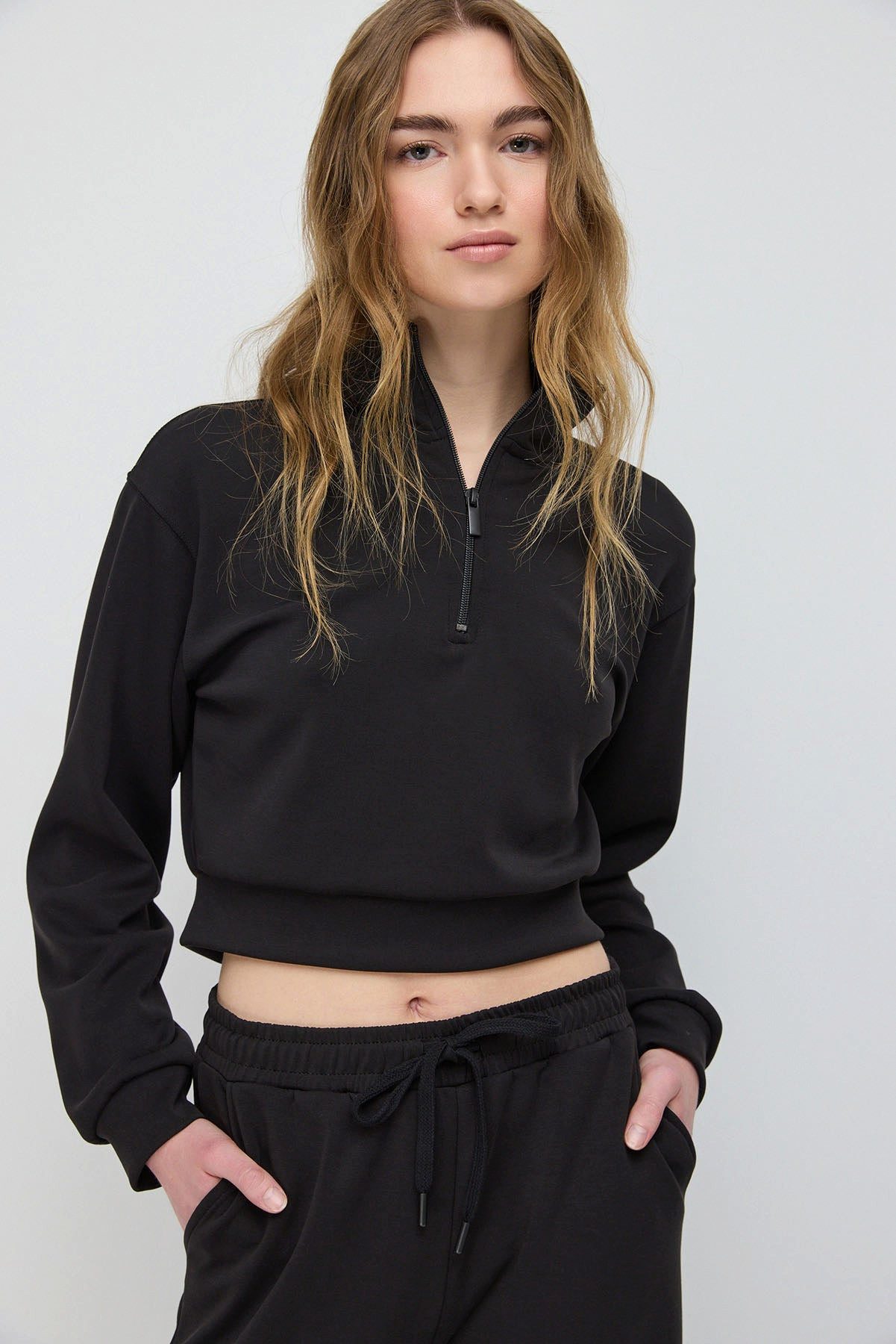 Kapuzensweatshirt Sweatshirt mit halbem Reißverschluss