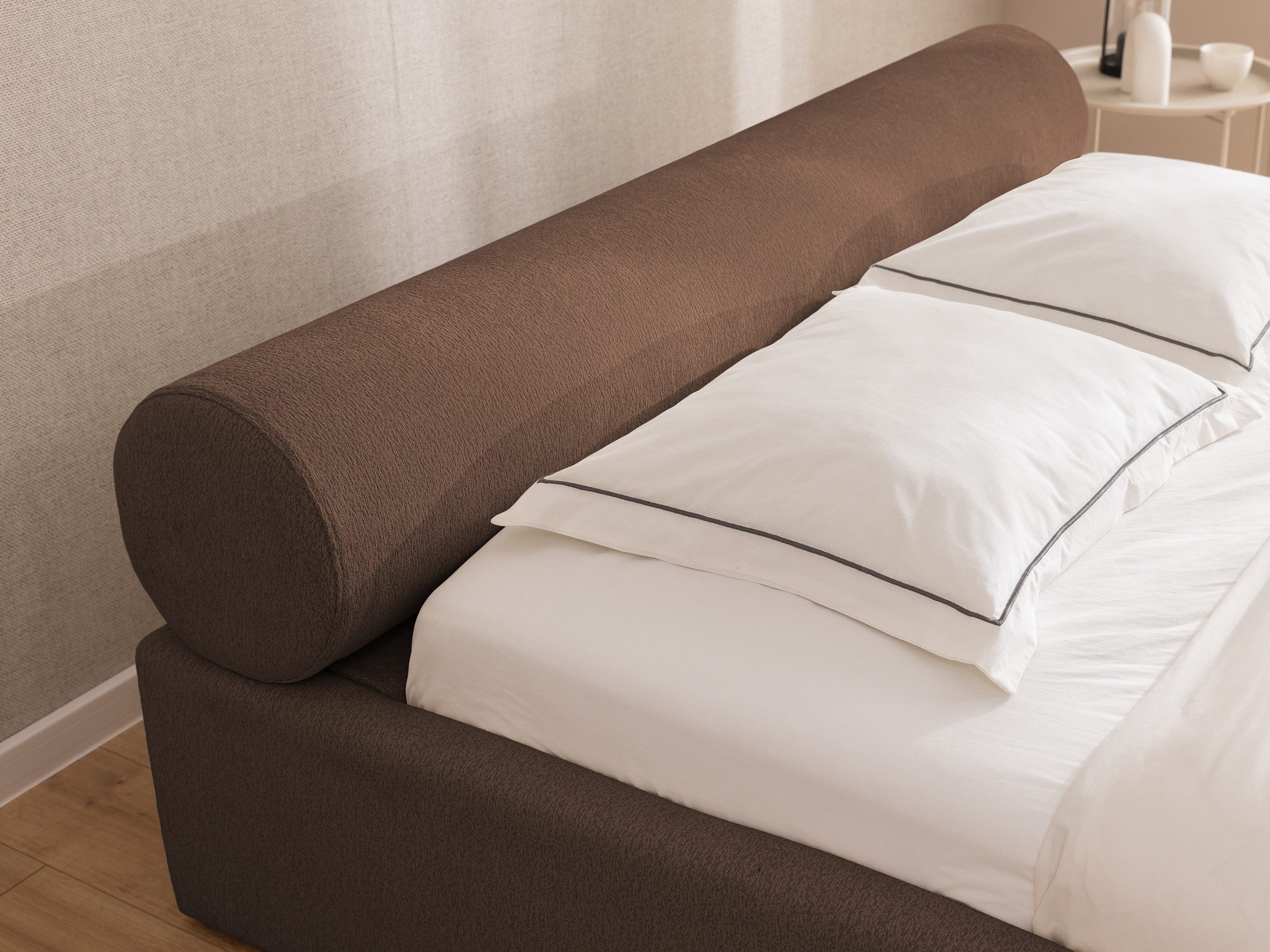 S-Style Möbel Polsterbett Josy aus Chenille-Stoff mit Lattenrost und großem Bettkasten (1 x Polsterbett mit Lattenrost), Chenille-Stoff – Bild 5 von 5