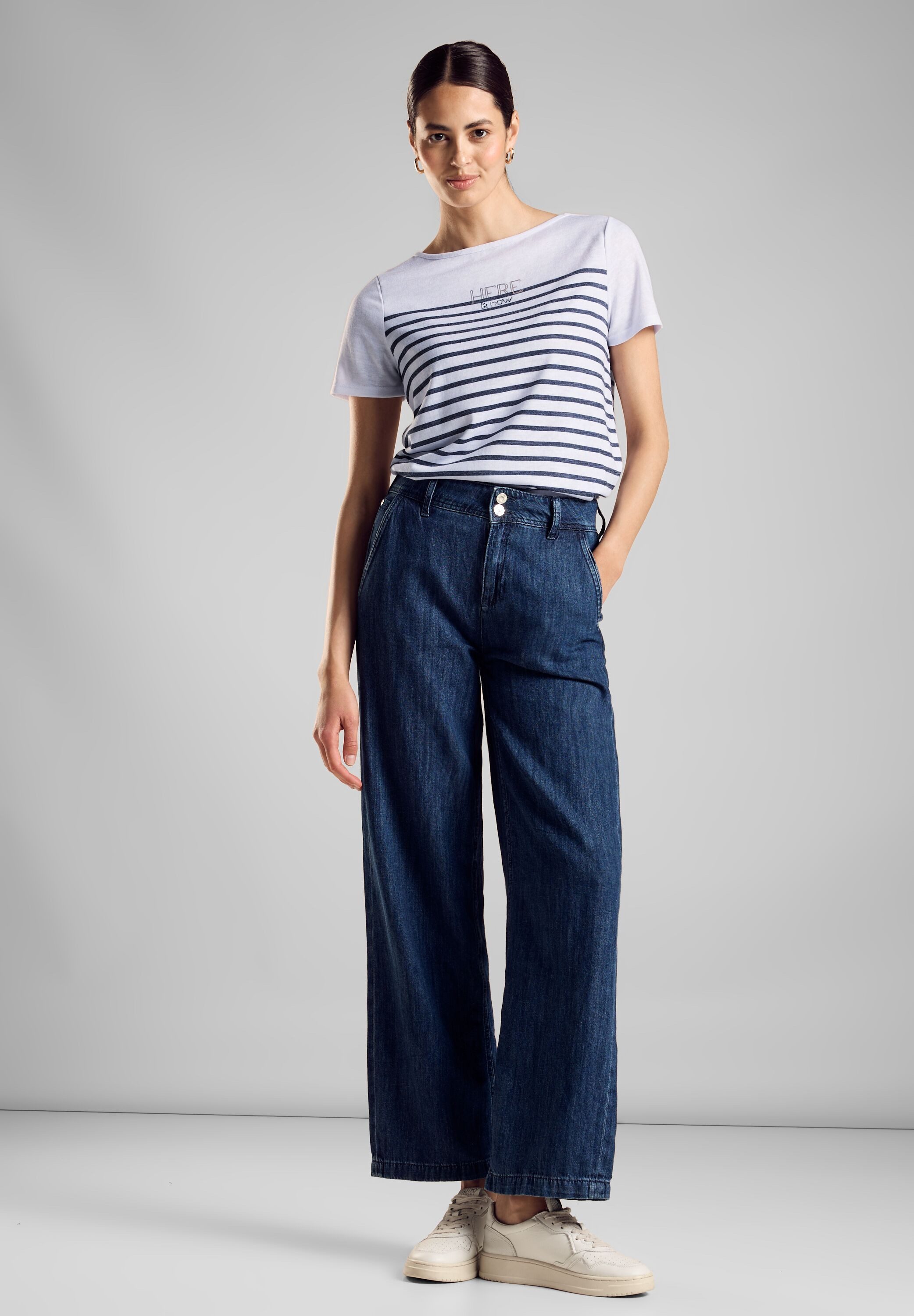 STREET ONE Print-Shirt mit Seitlichen Einschlitzen am Saum