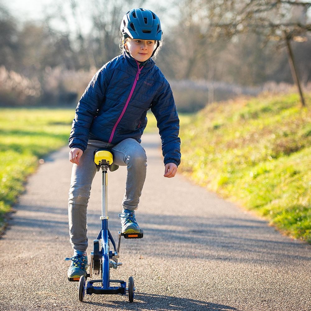 QU-AX Tretfahrzeug Spielfahrzeug Balance-Trainer, Training von Balance und Koordination für Kinder