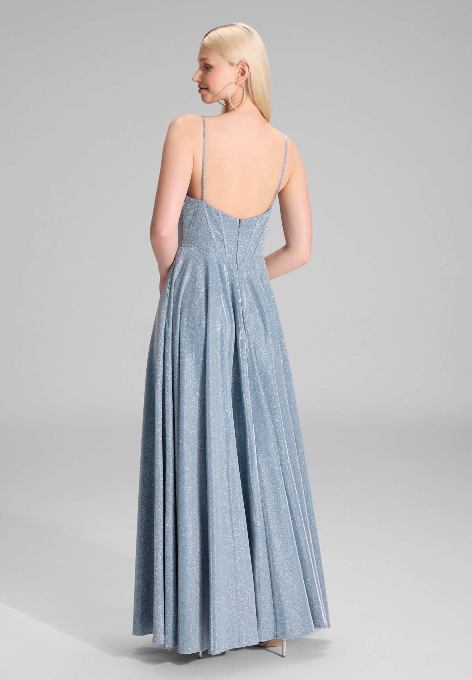 Hey Kyla Abendkleid - Schimmerndes Abendkleid mit Drapierung Taillierter Schnitt mit ausgestelltem Rockteil