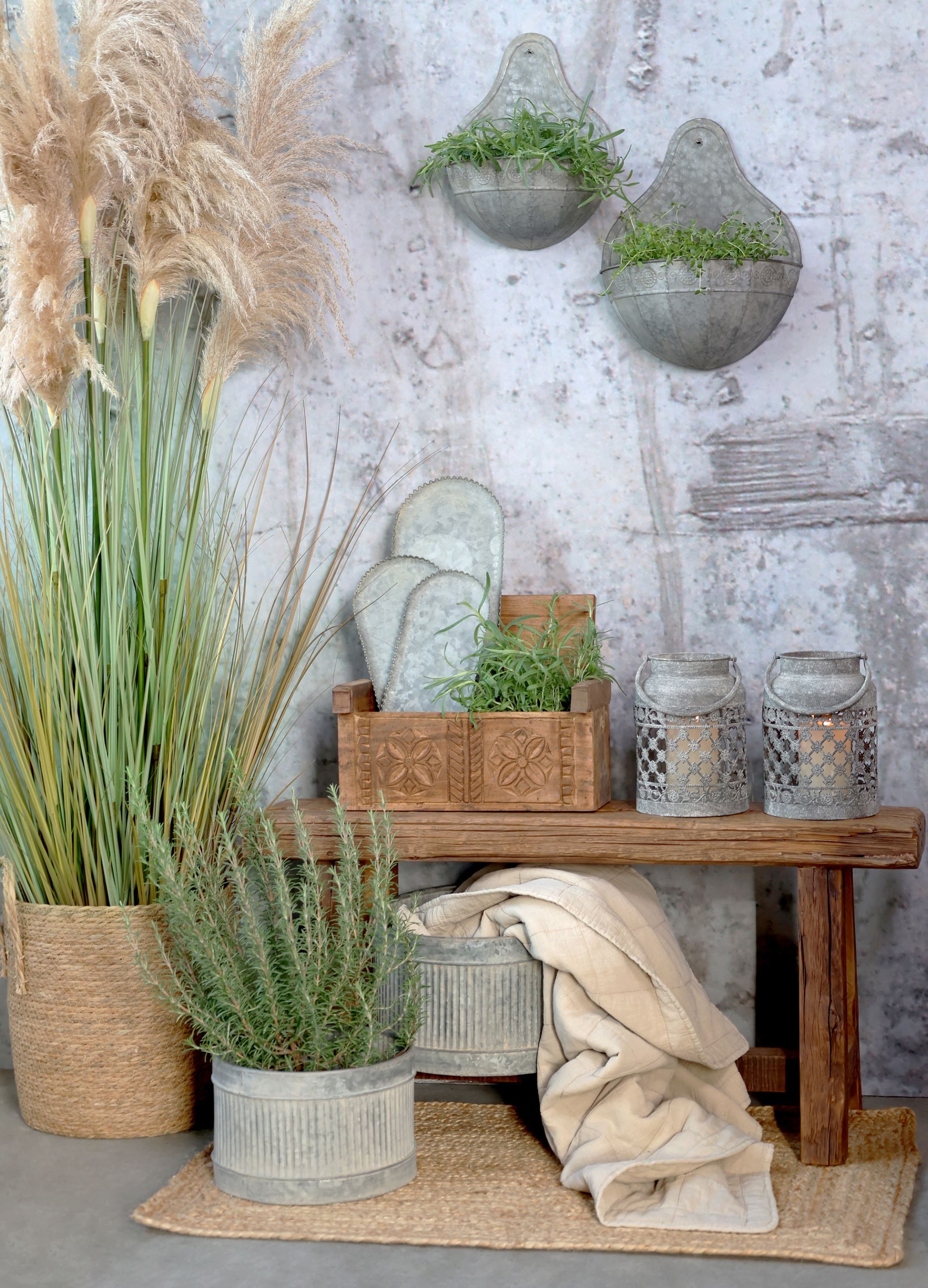 Chic Antique Kerzenhalter Chic Antique - Laterne Windlicht mit Muster H 22cm Metall Glas Grau