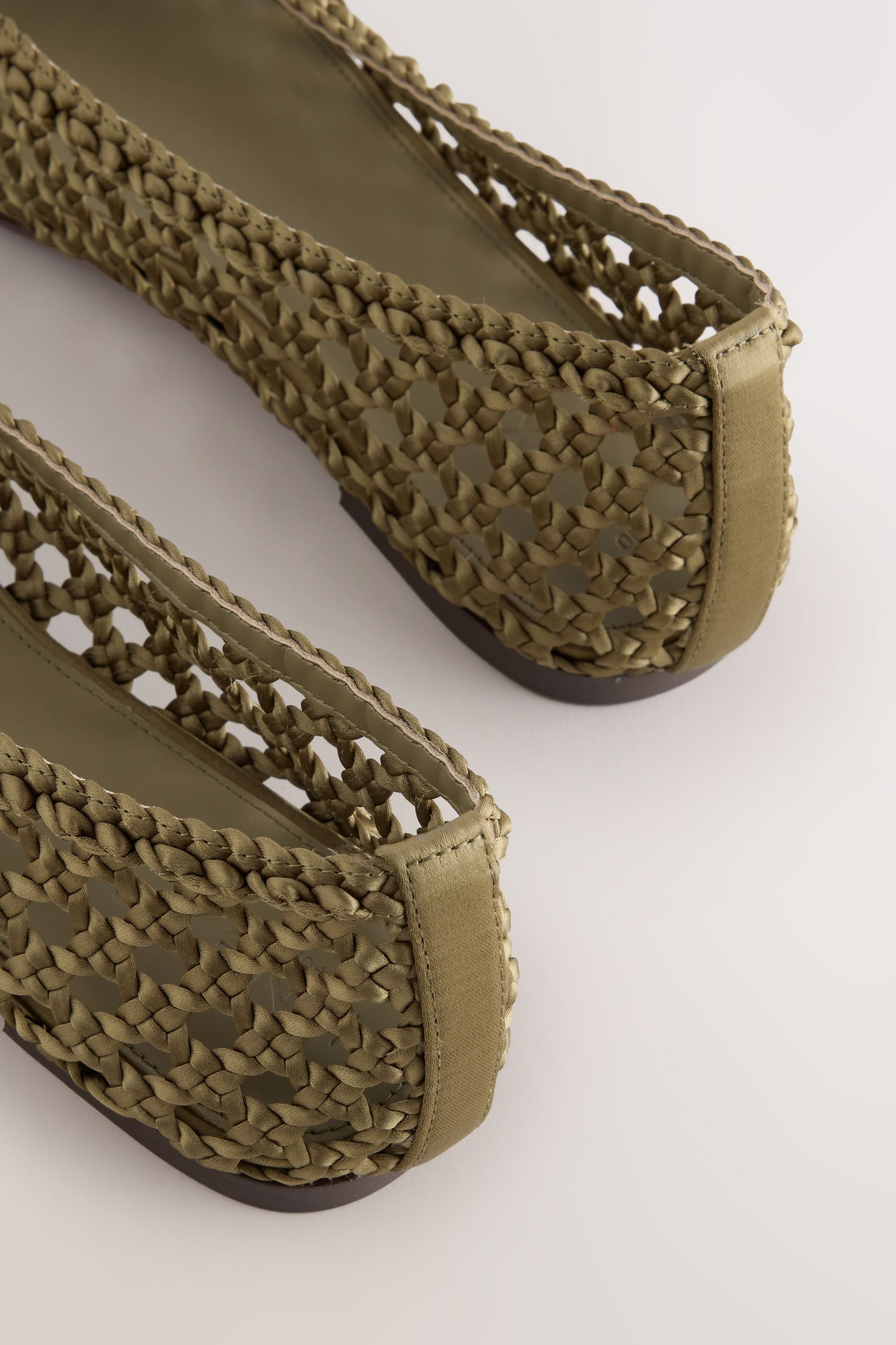 Next Forever Comfort® flache Satin-Ballerinas Ballerina