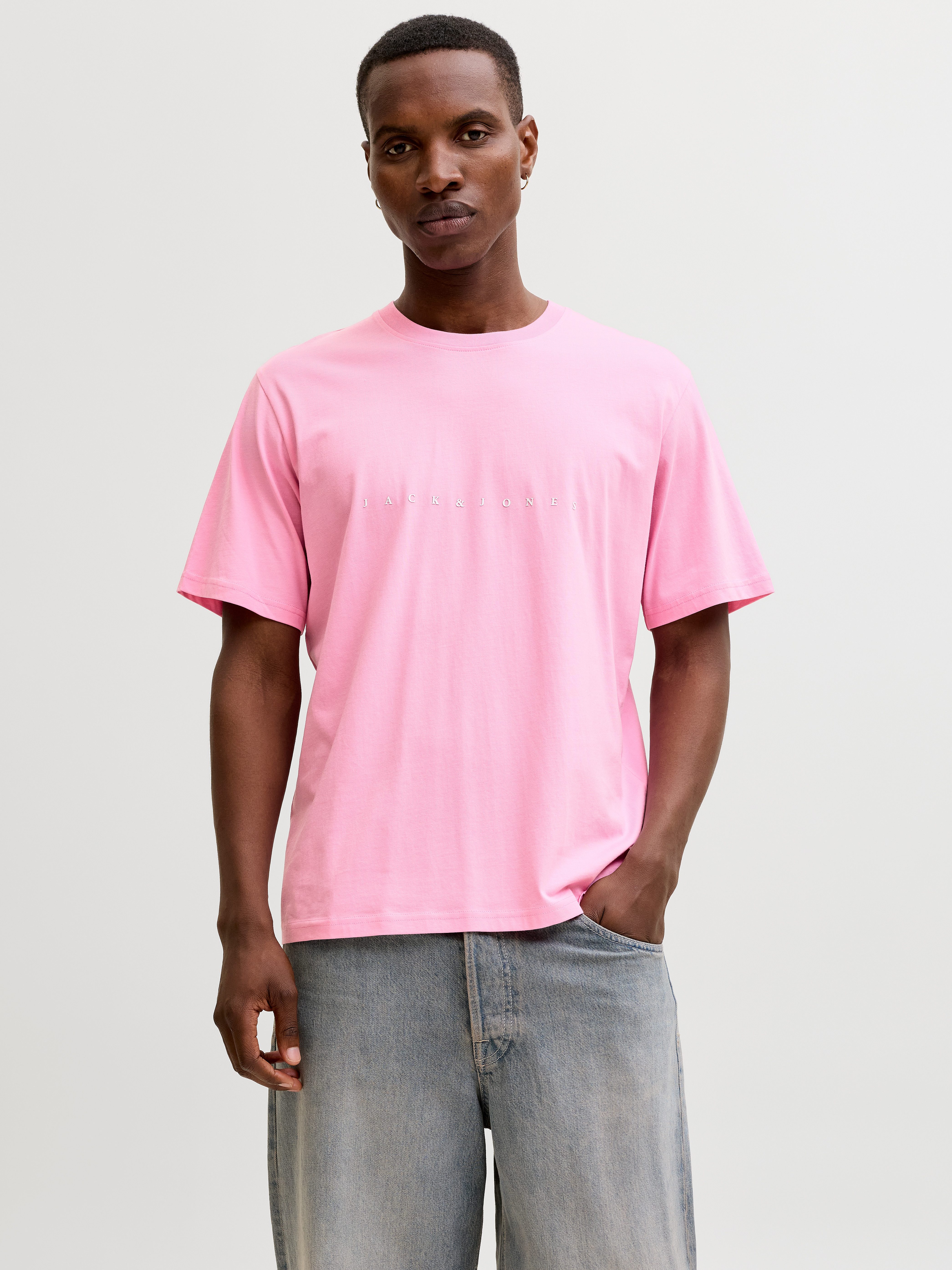 Jack & Jones Rundhalsshirt JJESTAR mit Pigmentprint und Baumwollgefühl Baumwolle, relaxed fit