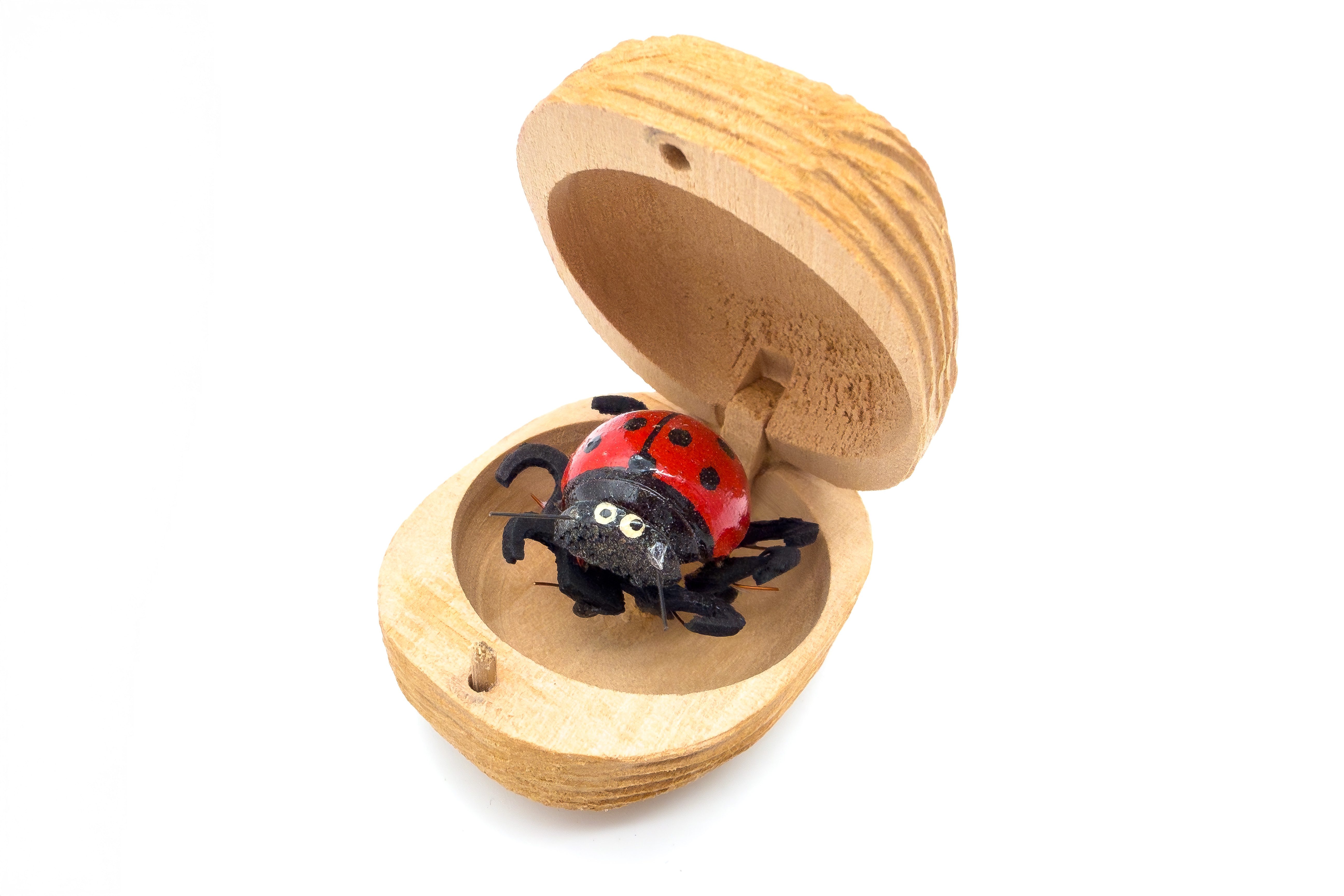 WORU Dekofigur WORU Glücksbringer Marienkäfer aus Holz, handgefertigt, ca. 6 cm (1 St) – Bild 2 von 5