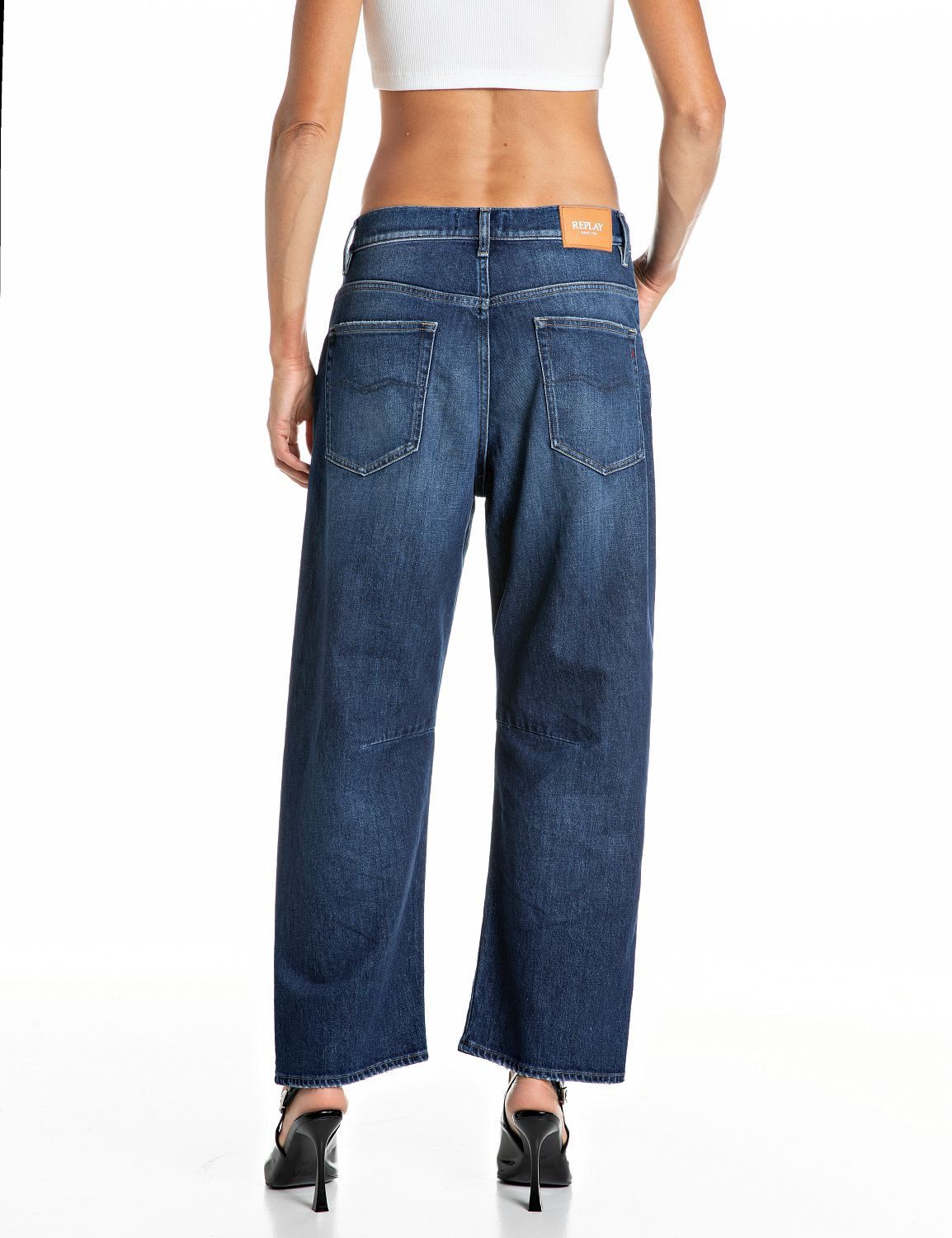 Replay 5-Pocket-Jeans JANIE im Barrel Fit mit Abnähern
