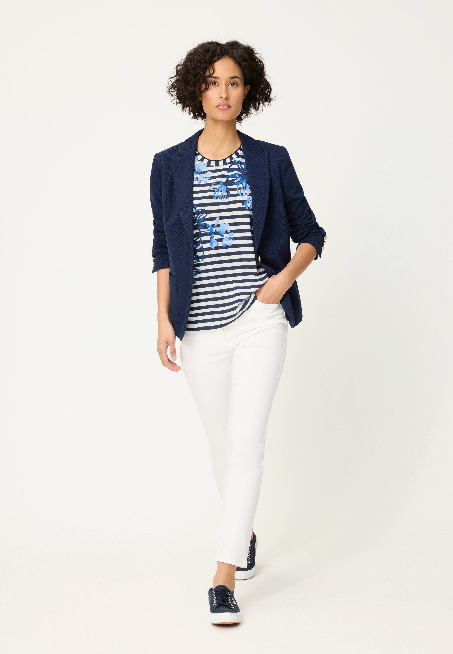Olsen T-Shirt mit dekorativem Streifen-Print – Bild 4 von 5