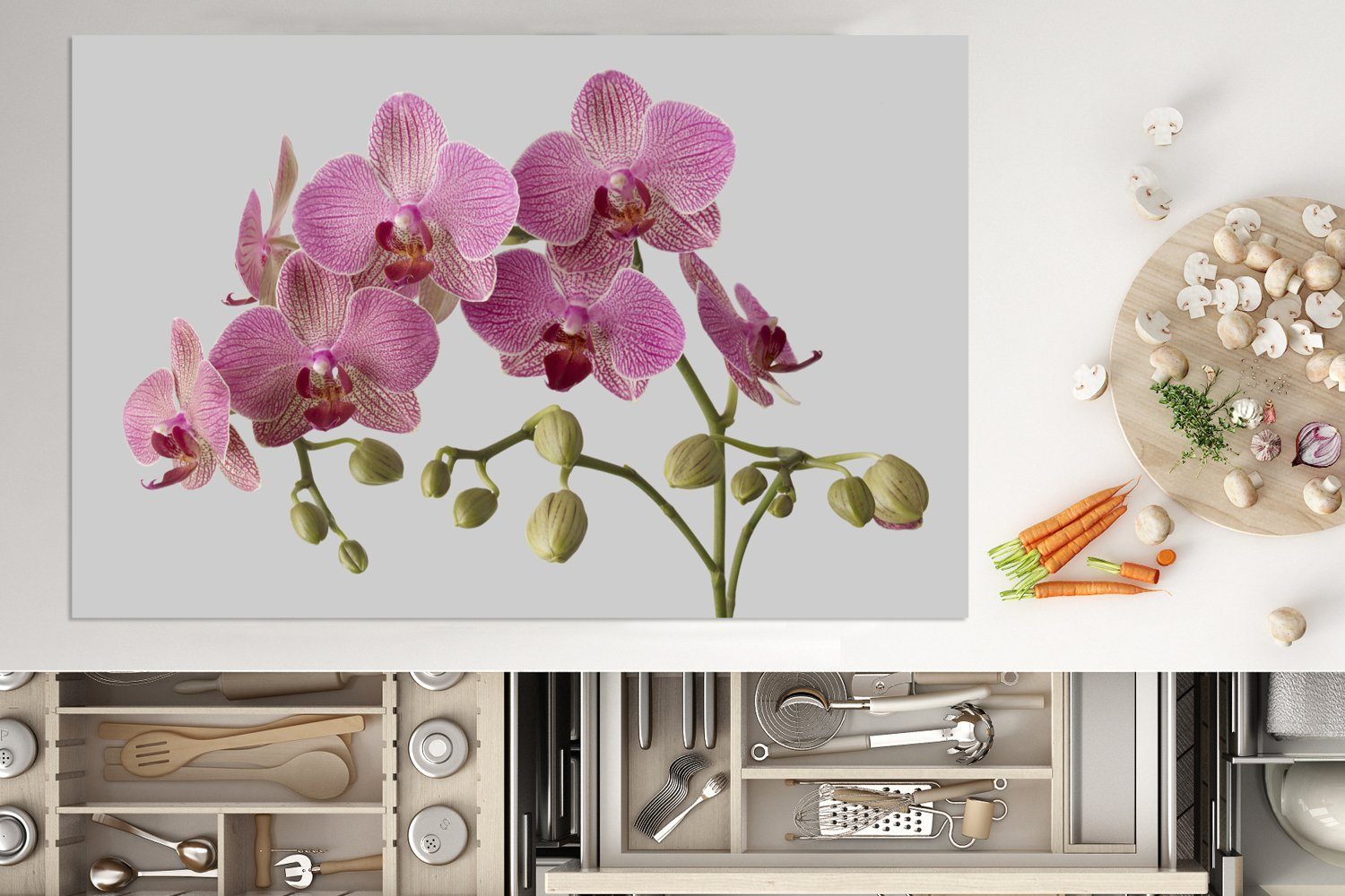 MuchoWow Hintergrund, für küche, 81x52 (1 Orchideen tlg), grauem Herdblende-/Abdeckplatte Vinyl, Induktionskochfeld cm, die auf Schutz Ceranfeldabdeckung