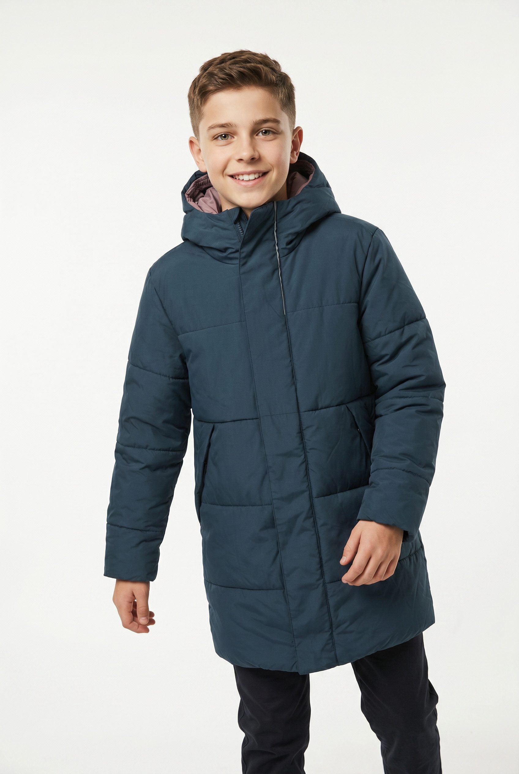 VAUDE Outdoorjacke KIDS LULEA INSULATION COAT mit Kapuze und hohem Stehkragen, mit wattierter Thermo-Füllung