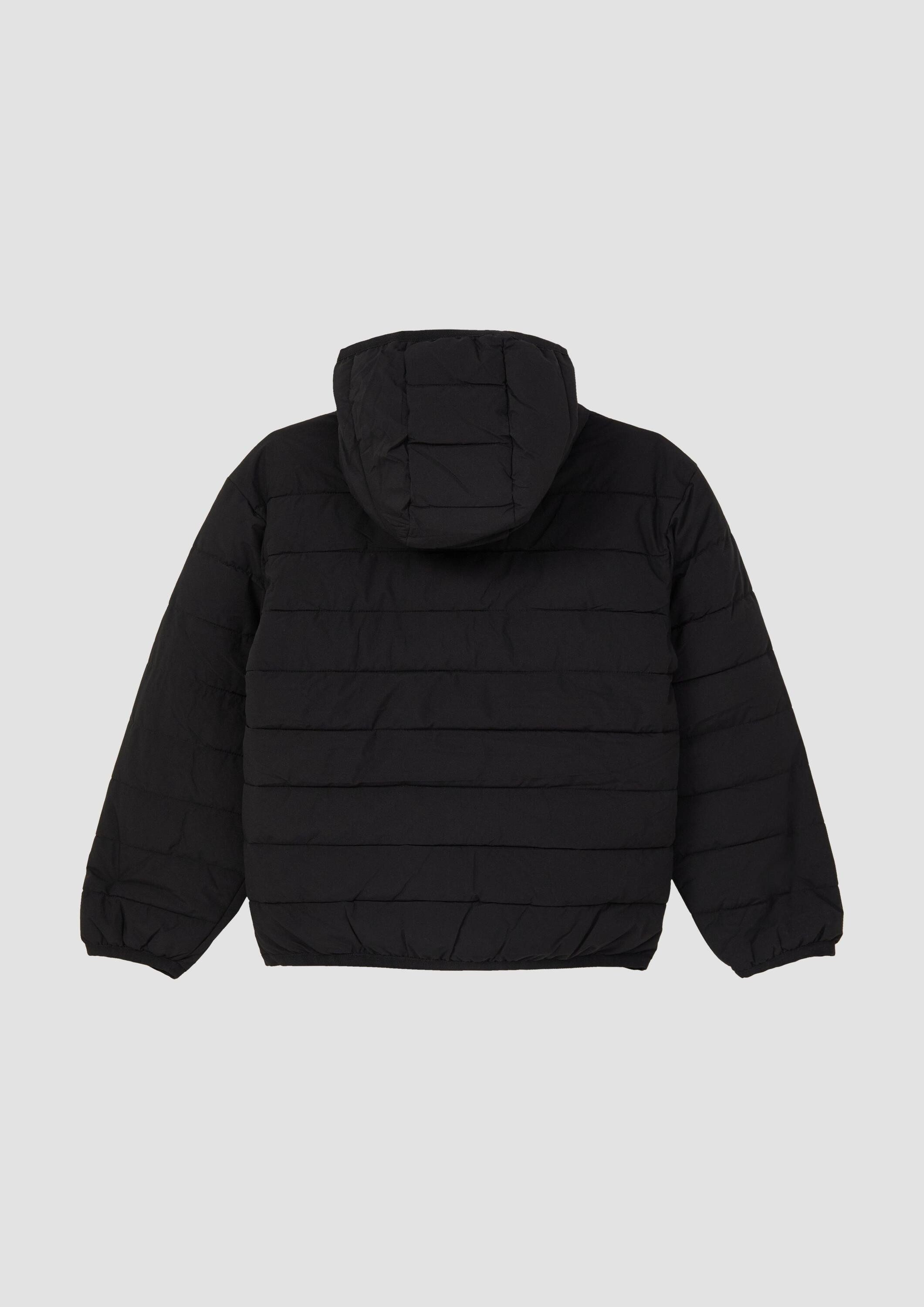 s.Oliver Funktionsjacke Outdoor-Jacke Oversized-Steppjacke mit fixierter Kapuze – Bild 2 von 4