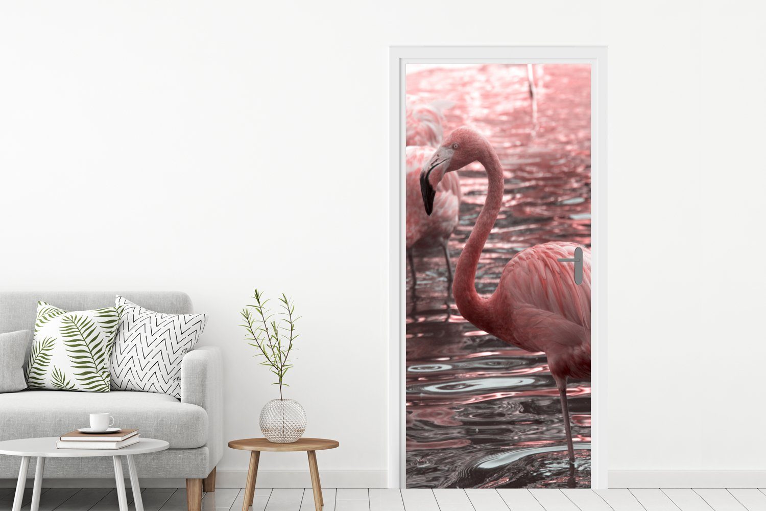 steht cm für Tür, 75x205 Flamingos Wasser, Gruppe Türtapete bedruckt, Eine von (1 Matt, im Fototapete Türaufkleber, MuchoWow St),