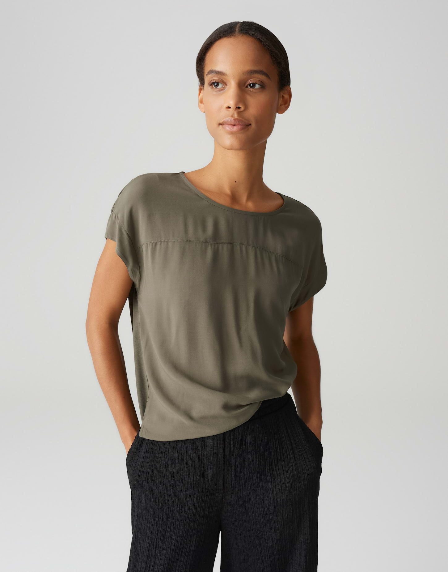 Kurzarmshirt SESONNE Regular im Materialmix
