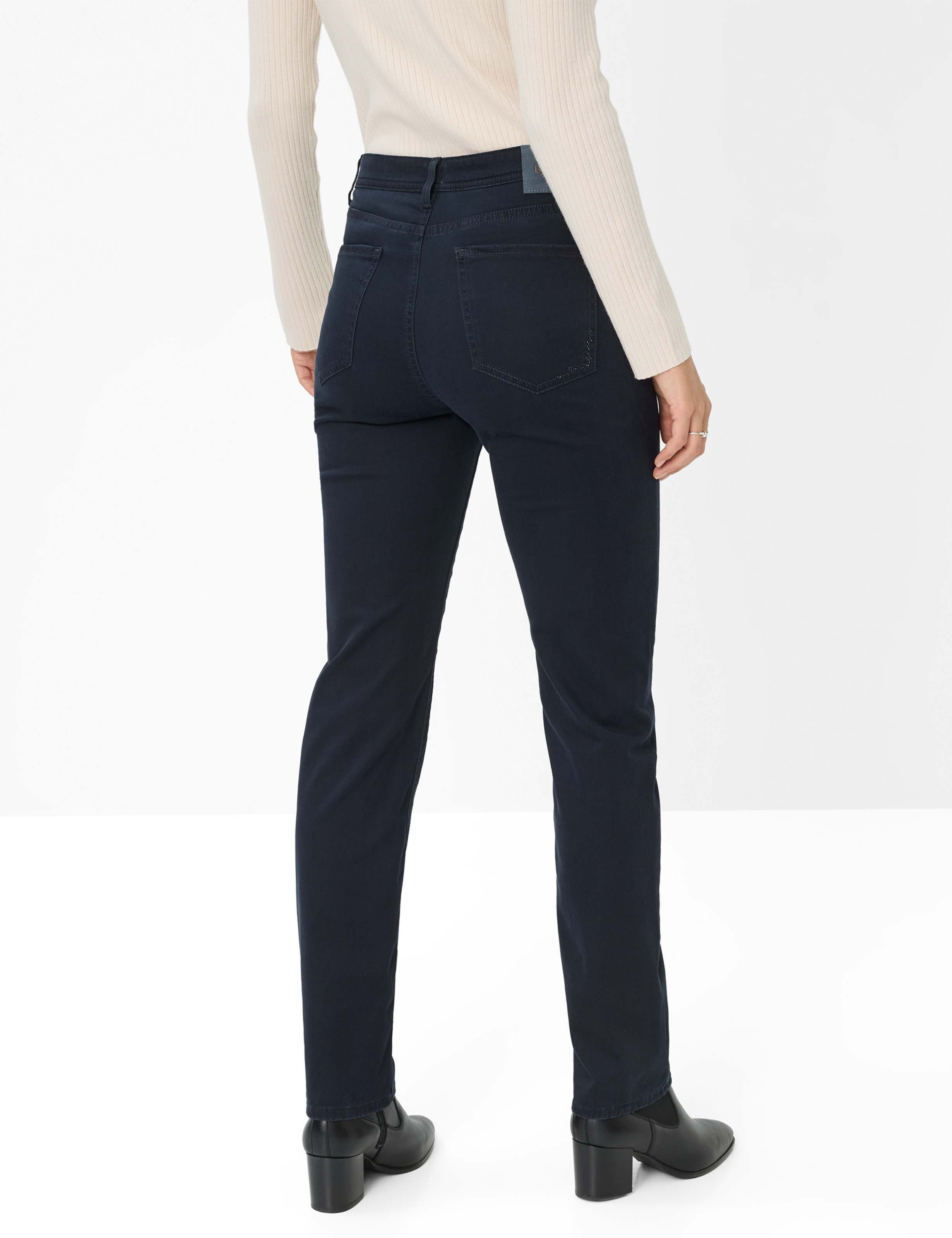 Brax 5-Pocket-Hose Style CAROLA Cotton Dream: Five-Pocket-Hose im Feminine Fit – Bild 2 von 5