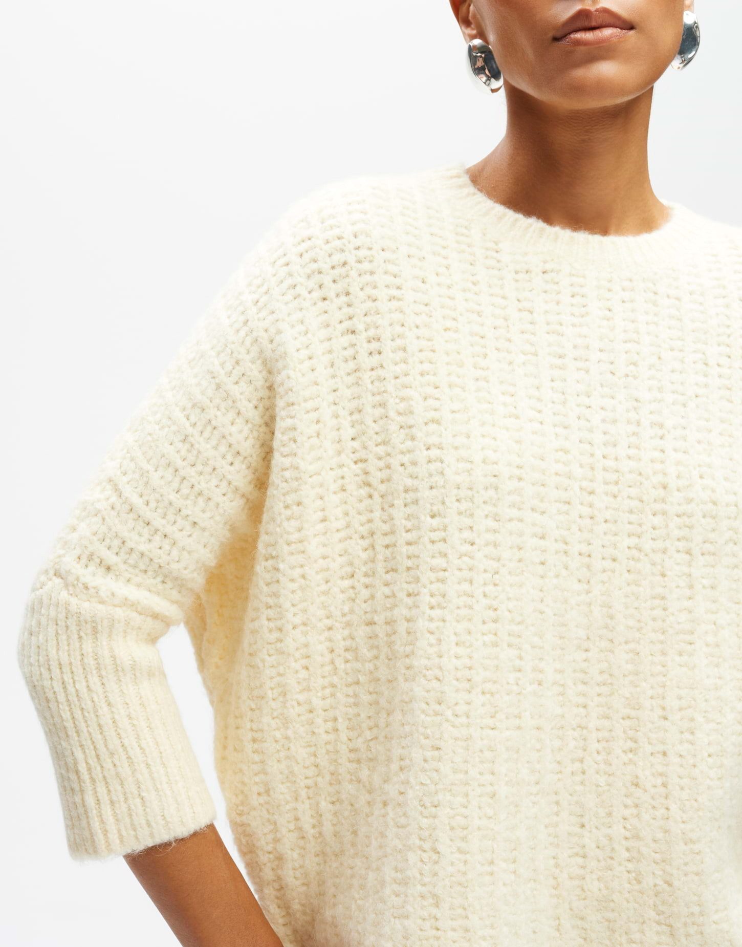 someday Strickpullover TUMELDA Boxy Chunky Knit aus Woll-Alpaka Mix weite Passform, gerader Schnitt, verkürzte Länge, Rippstruktur – Bild 4 von 5