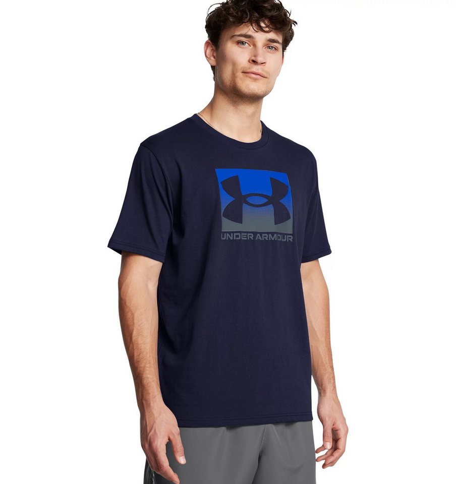 Under Armour® T-Shirt UA M BOXED SPORTS UPDATED SS mit Rundhalsausschnitt, aus Baumwolle und Polyester, pflegeleicht