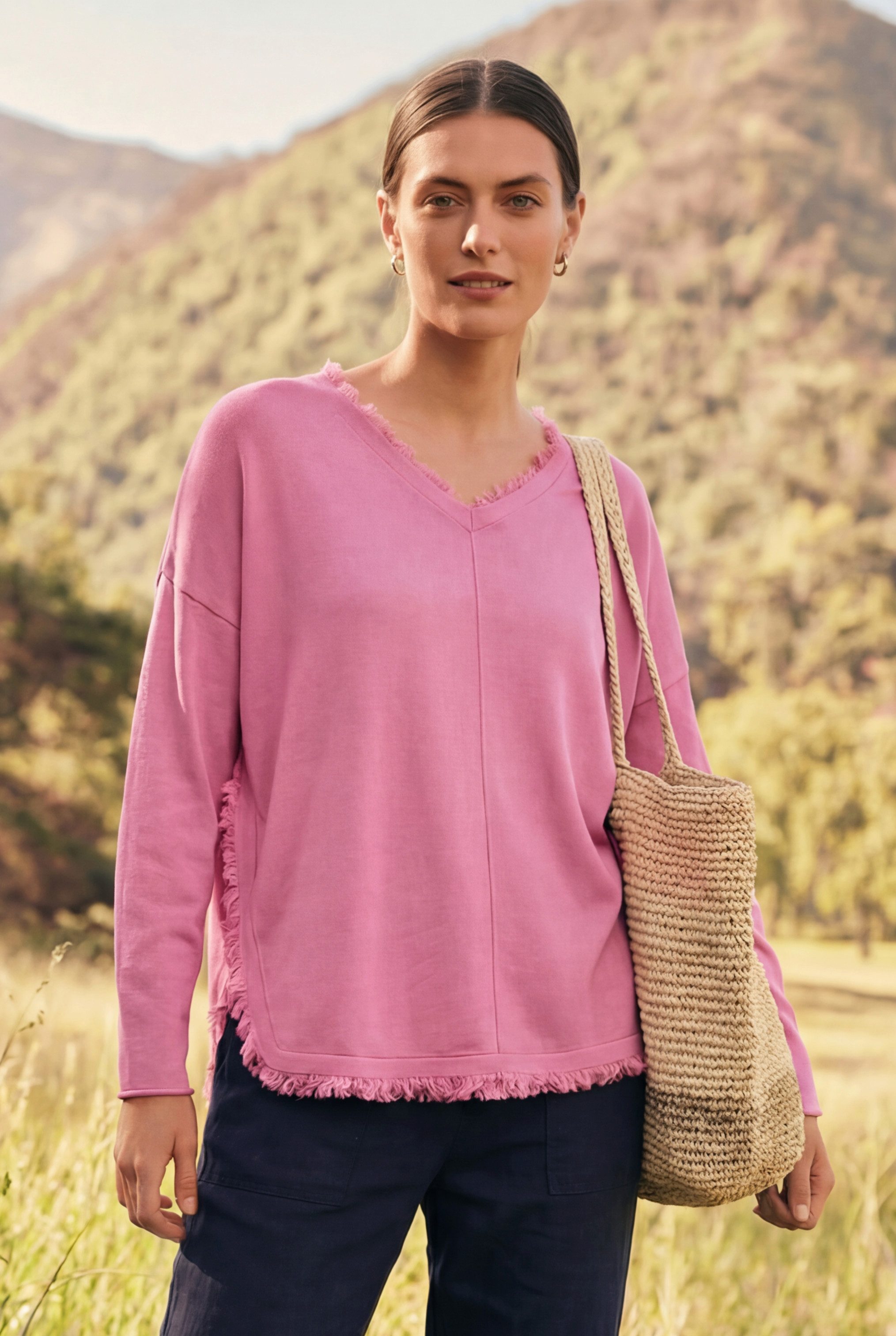 Zaubermond Strickpullover Damen Lockerer Boho Pullover mit V-Ausschnitt & Fransen Rosa