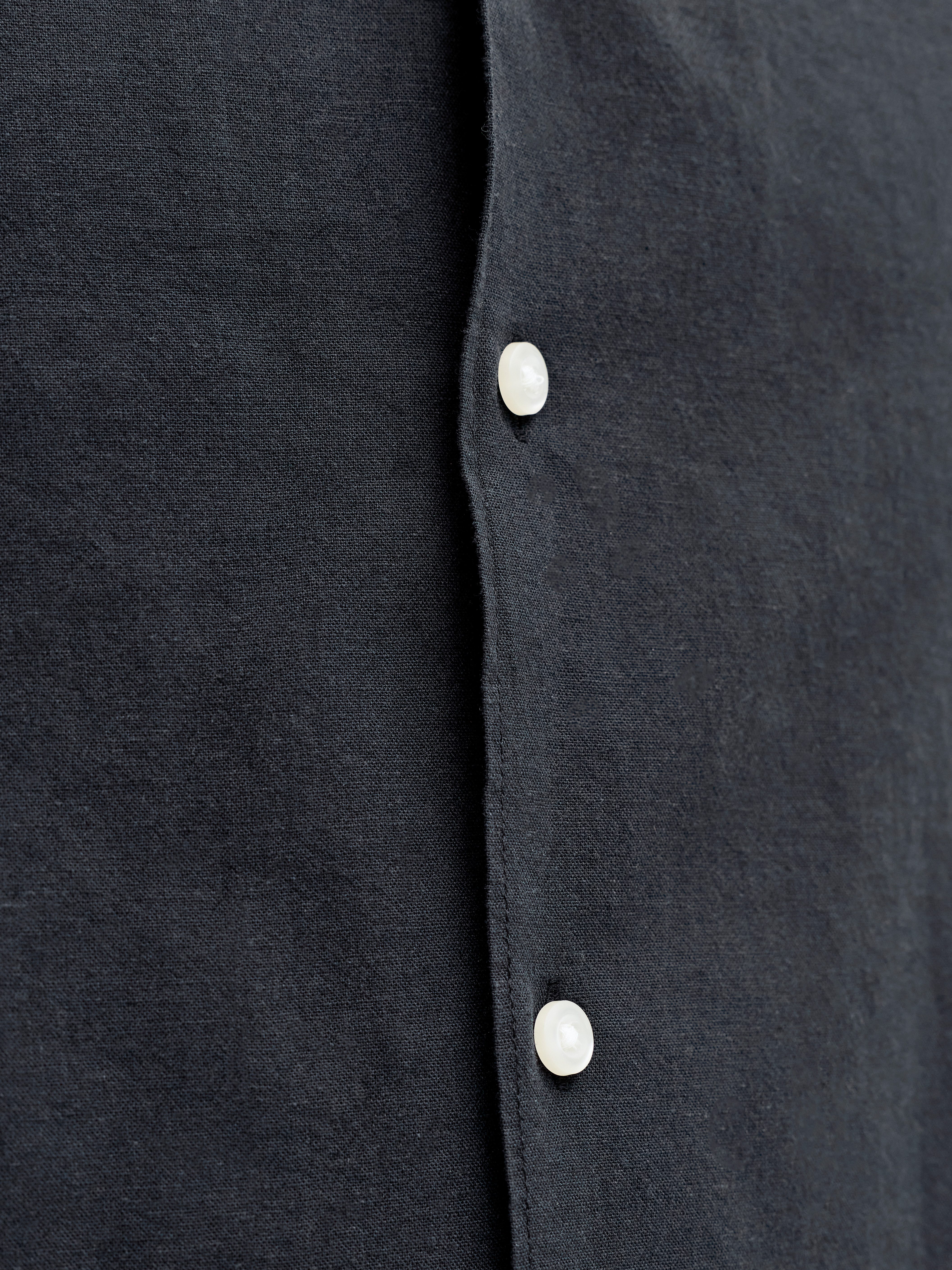 Jack & Jones PlusSize Kurzarmhemd JJEBREEZE LINEN BLEND RESORT SHIRT PLS mit Leinen, regular fit