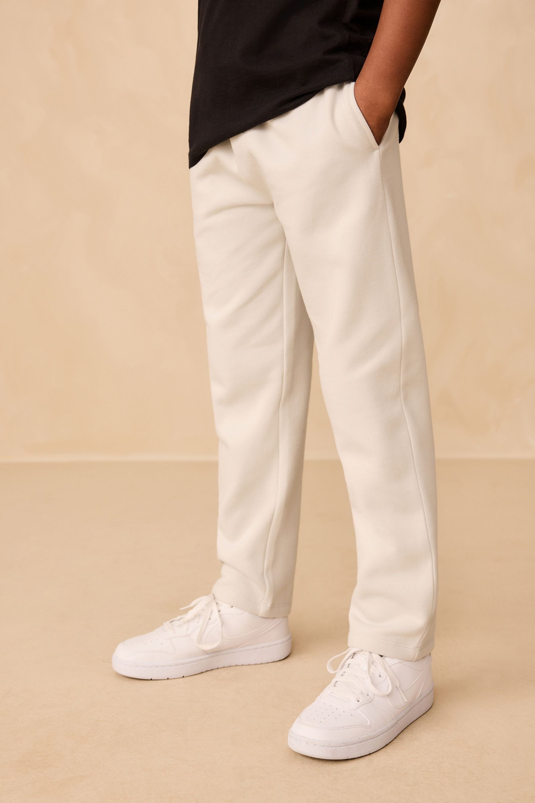 Next Jogginghose Regular Fit Jogginghose ohne Bündchen (1-tlg)