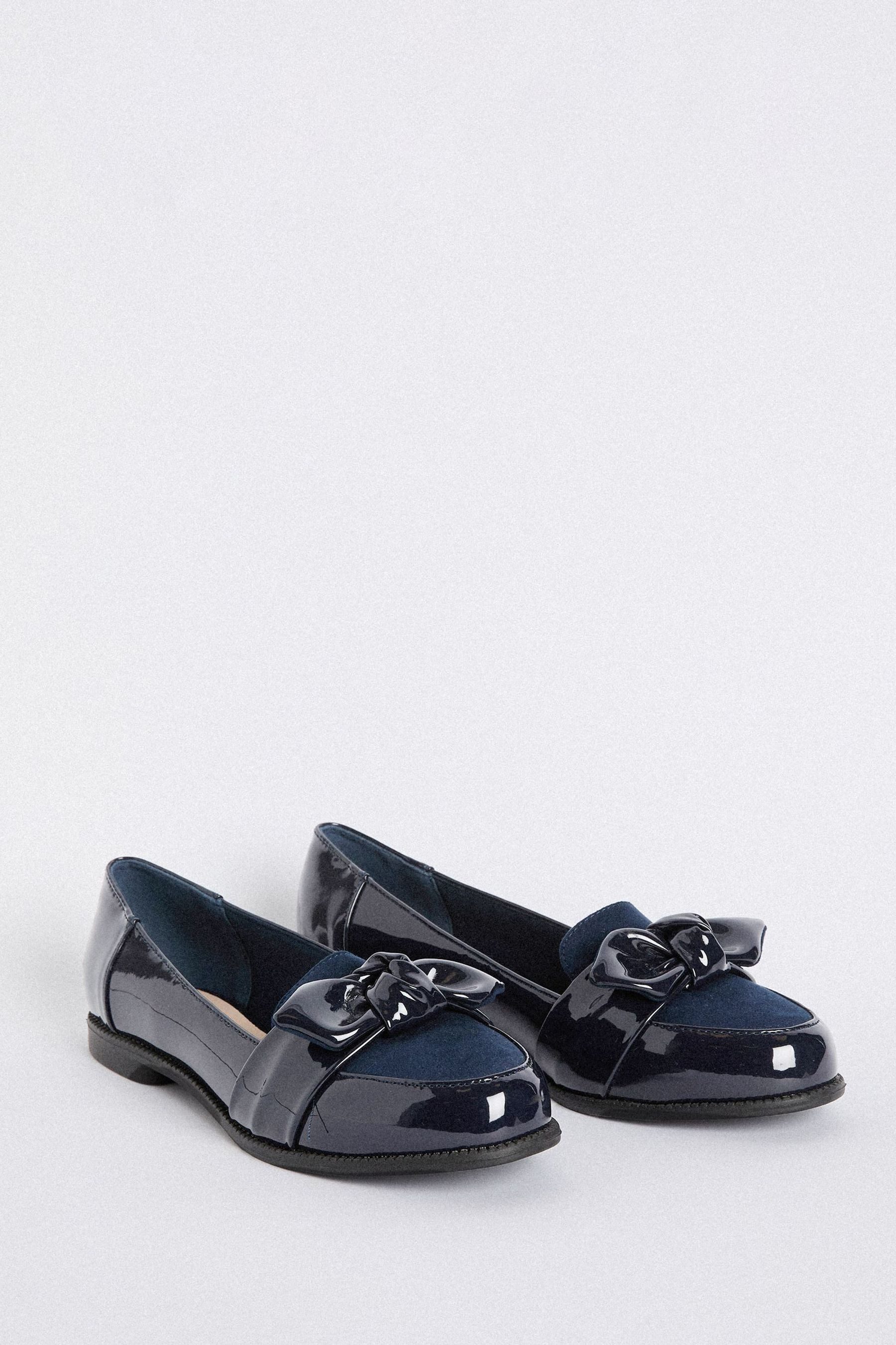 Friends Like These Friends Like These flache Slipper in Lackoptik Loafer