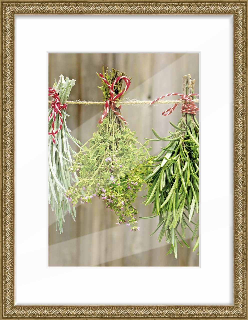 The Wall - the art of framing AG Bilderrahmen Holz Bilderrahmen Alladin Barock gold, 30 x 40 cm