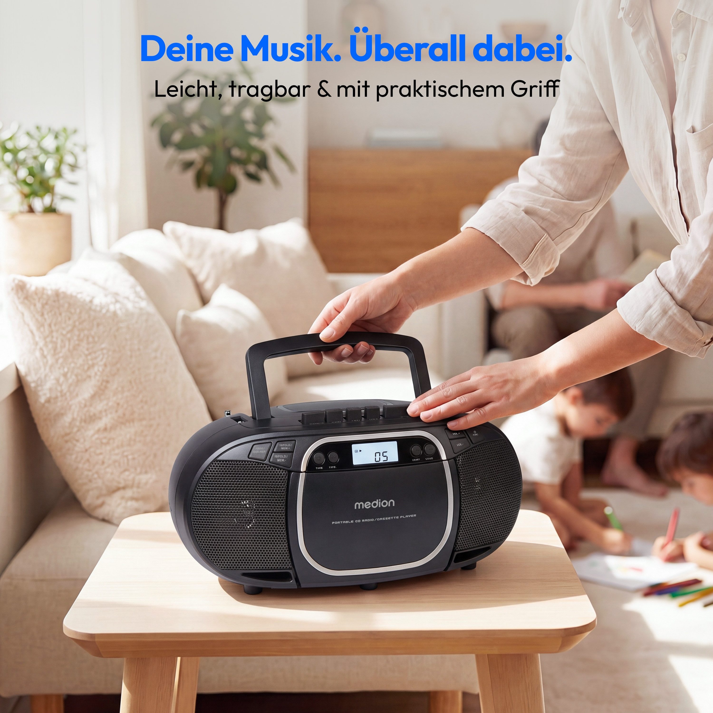 Medion® Kassetten Player (An/Aus Anzeige, Audiokassetten, AUX-Eingang, Batteriebetrieben, CD-Player, CD-R-Wiedergabe, CD-RW-Wiedergabe, FM-Radio, Digitalanzeige – Bild 5 von 5